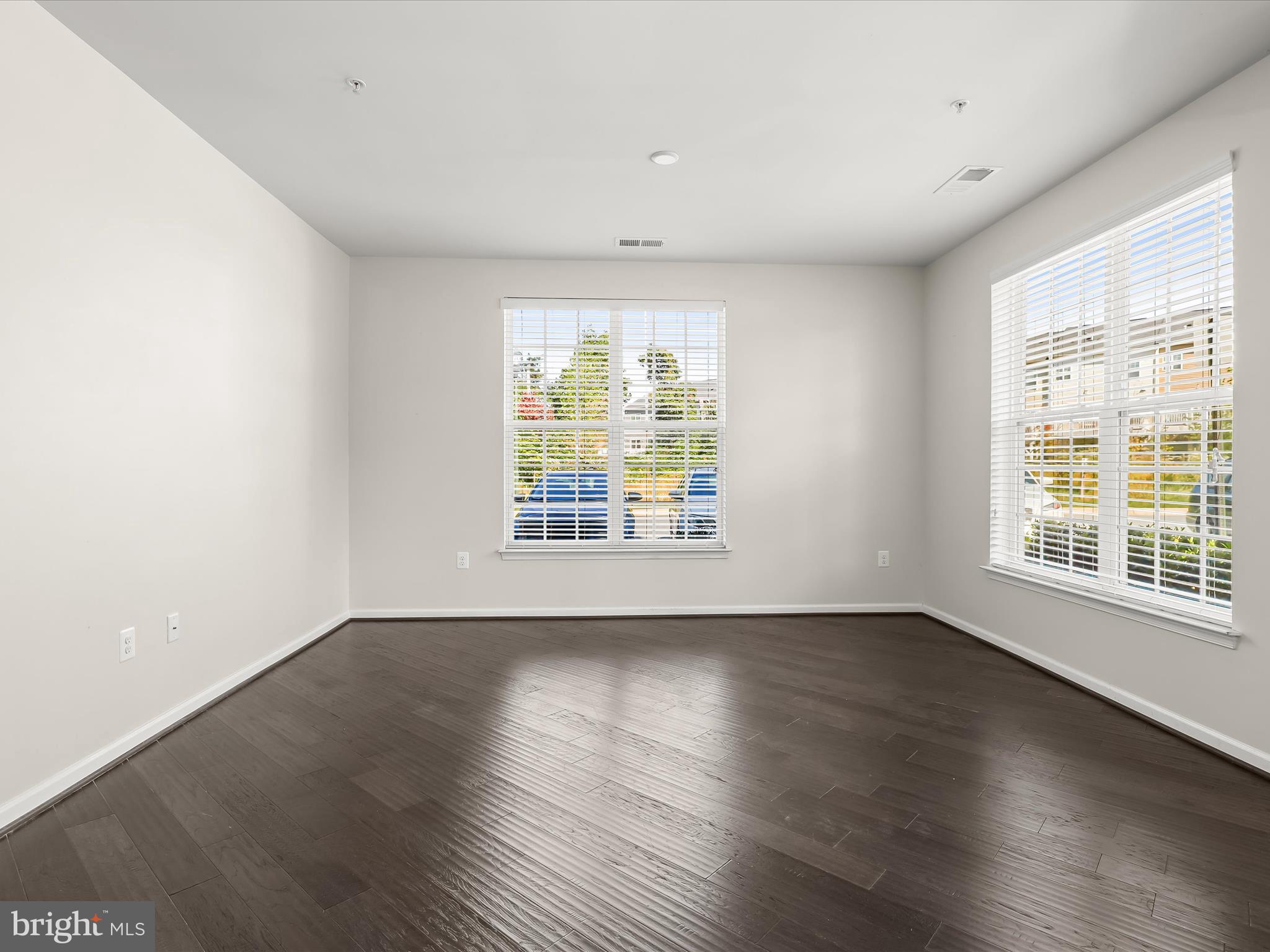 NORBECK CROSSING - Residential