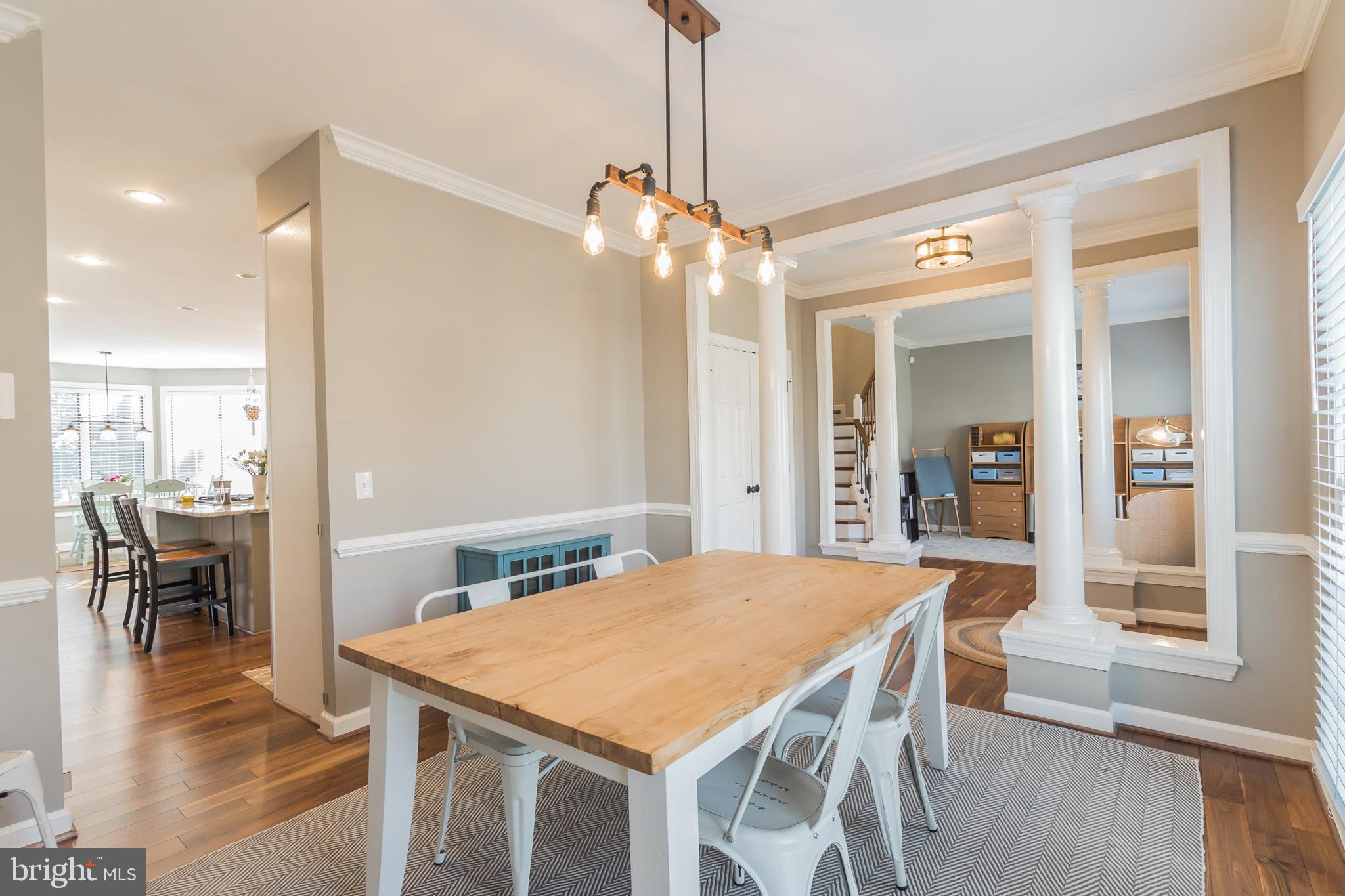 ASHBURN VILLAGE - Residential