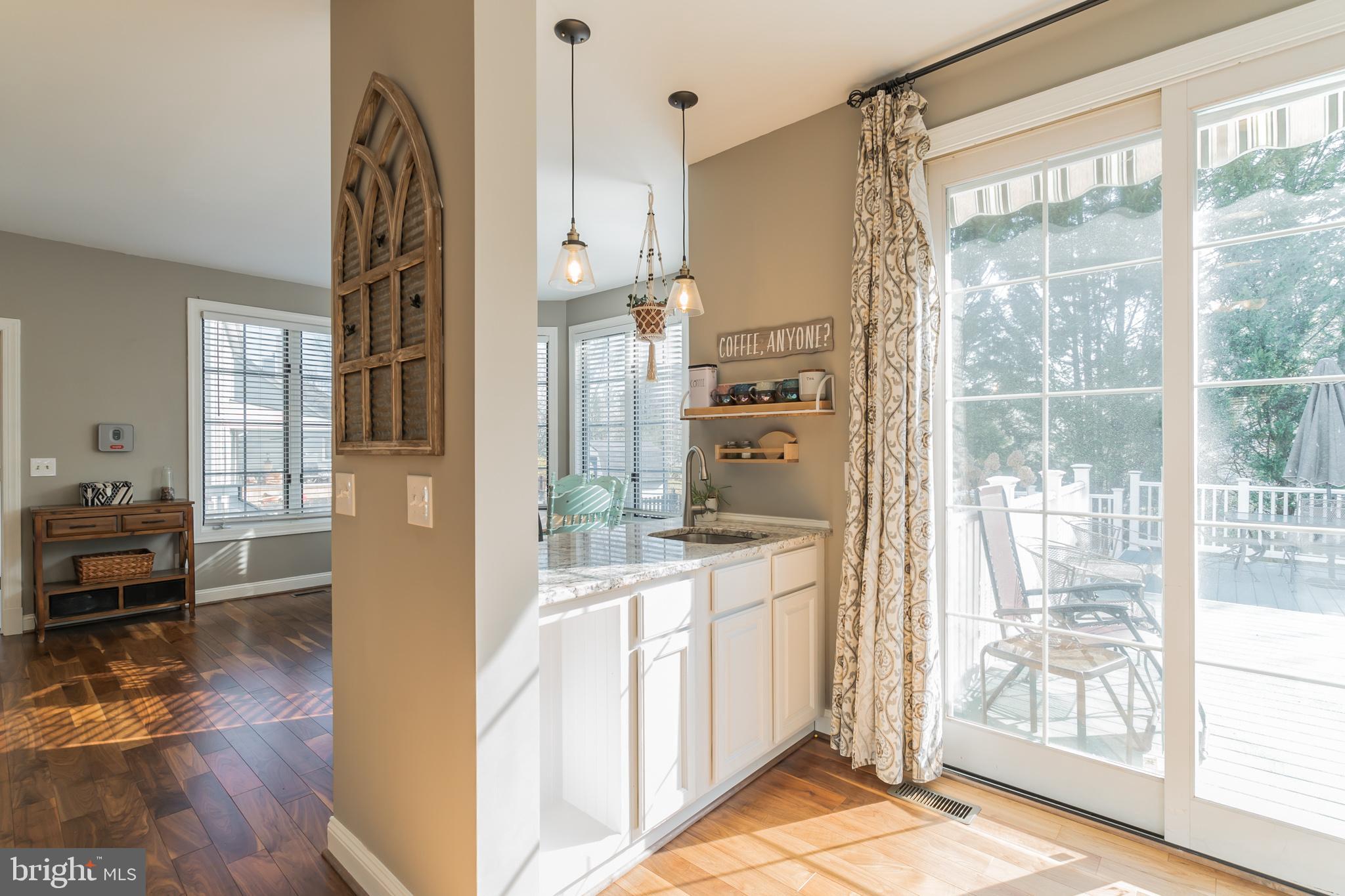 ASHBURN VILLAGE - Residential