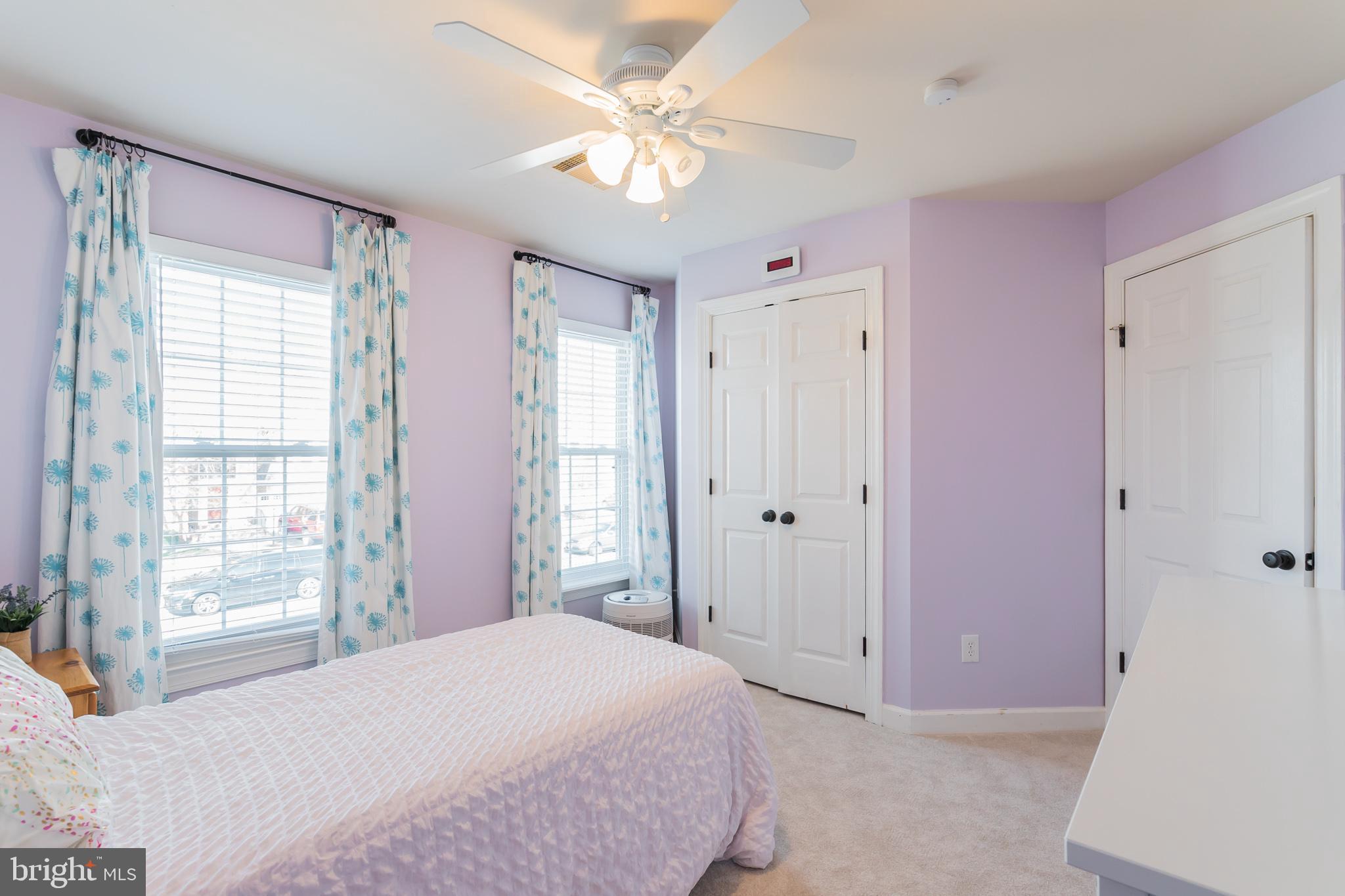 ASHBURN VILLAGE - Residential