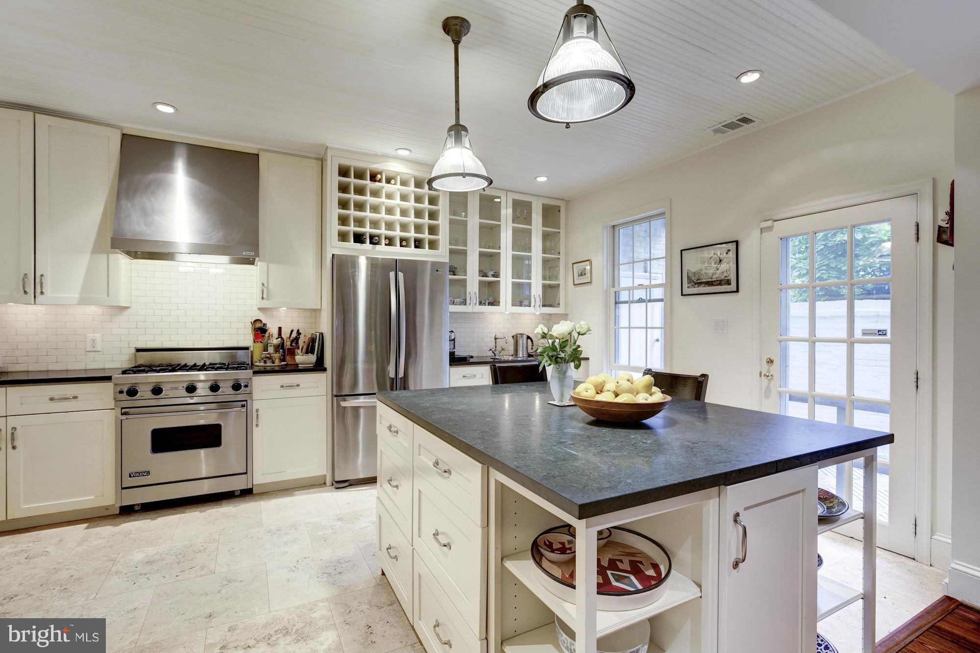 GEORGETOWN - Residential