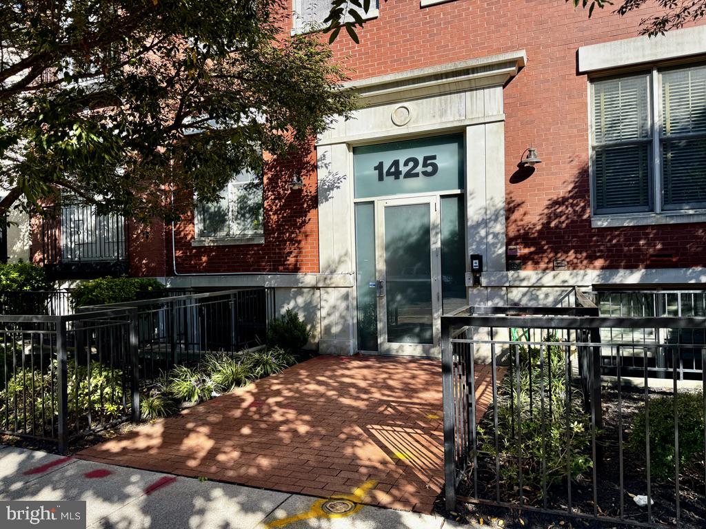 1425 11TH STREET NW 102