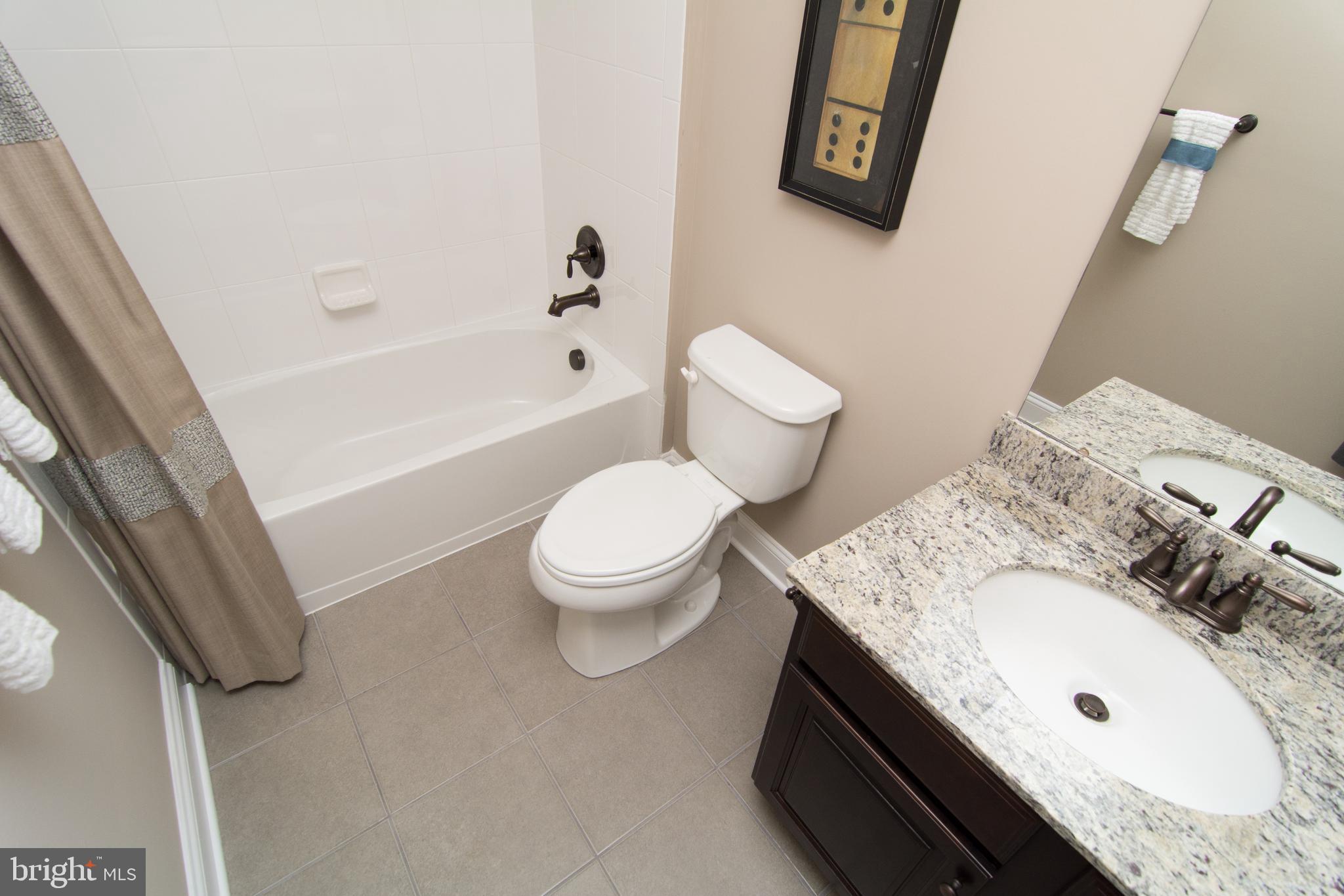 FIELDSIDE AT ST CHARLES - Residential