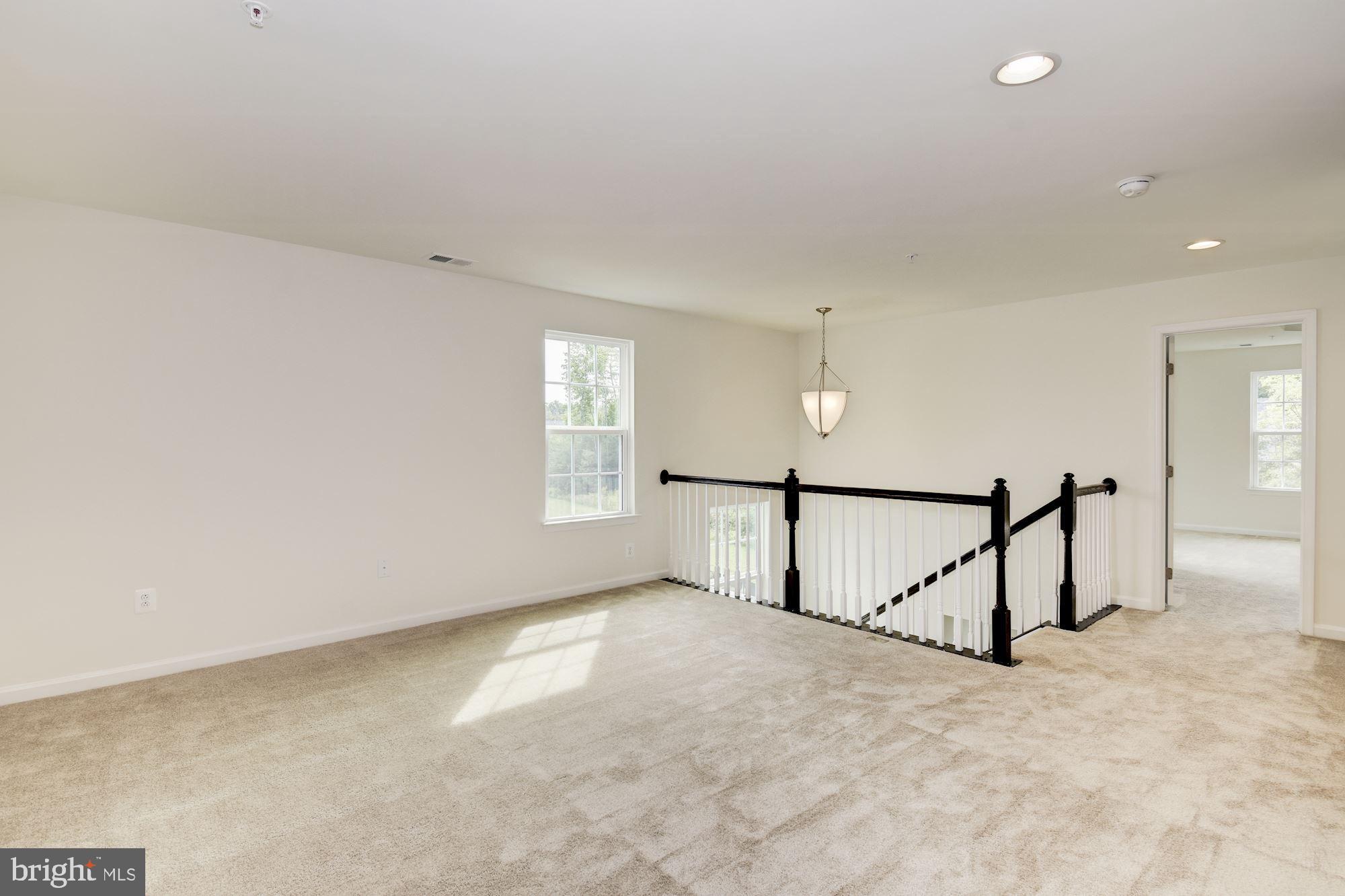 FIELDSIDE AT ST CHARLES - Residential