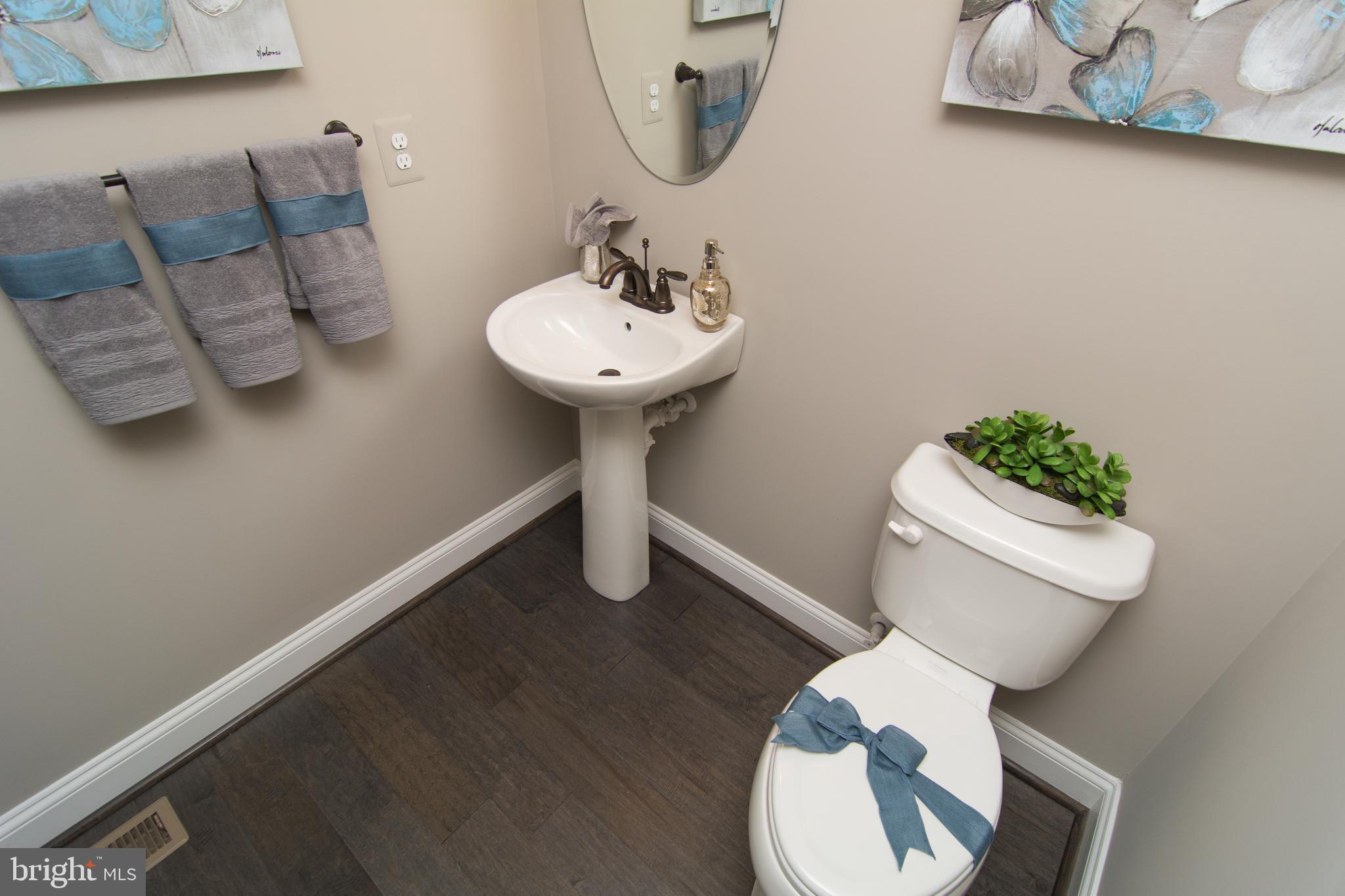 FIELDSIDE AT ST CHARLES - Residential