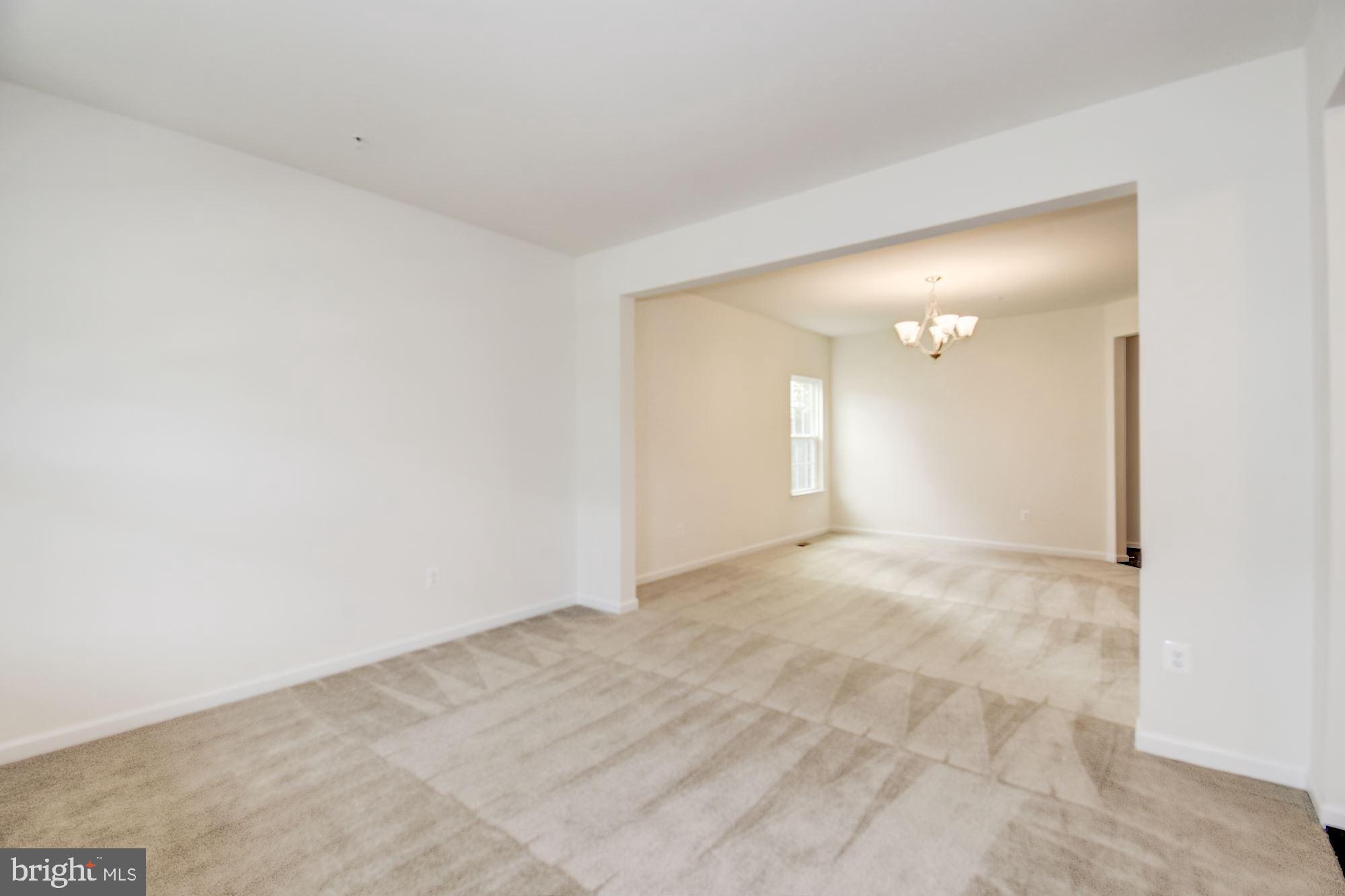 FIELDSIDE AT ST CHARLES - Residential