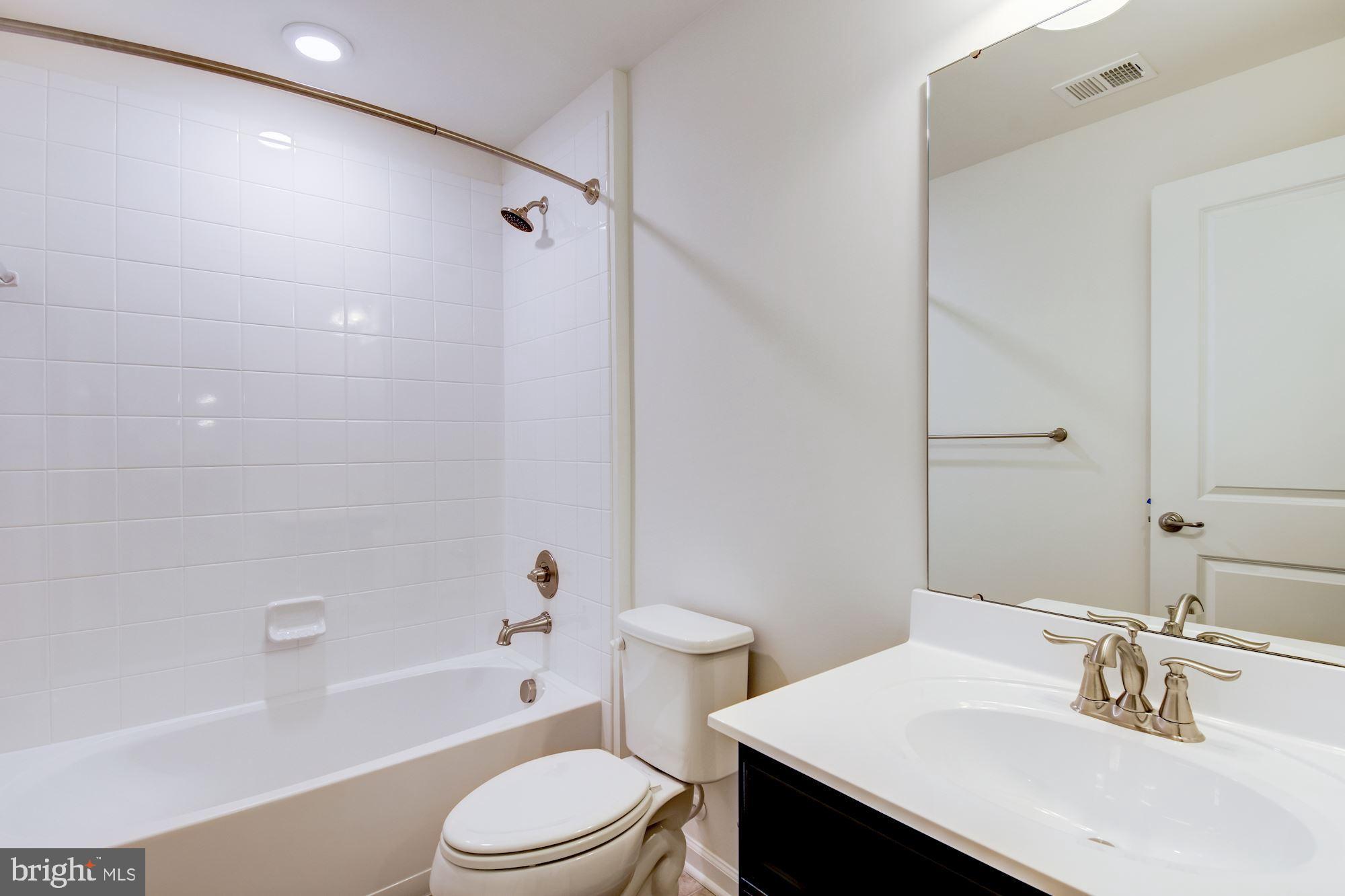 FIELDSIDE AT ST CHARLES - Residential