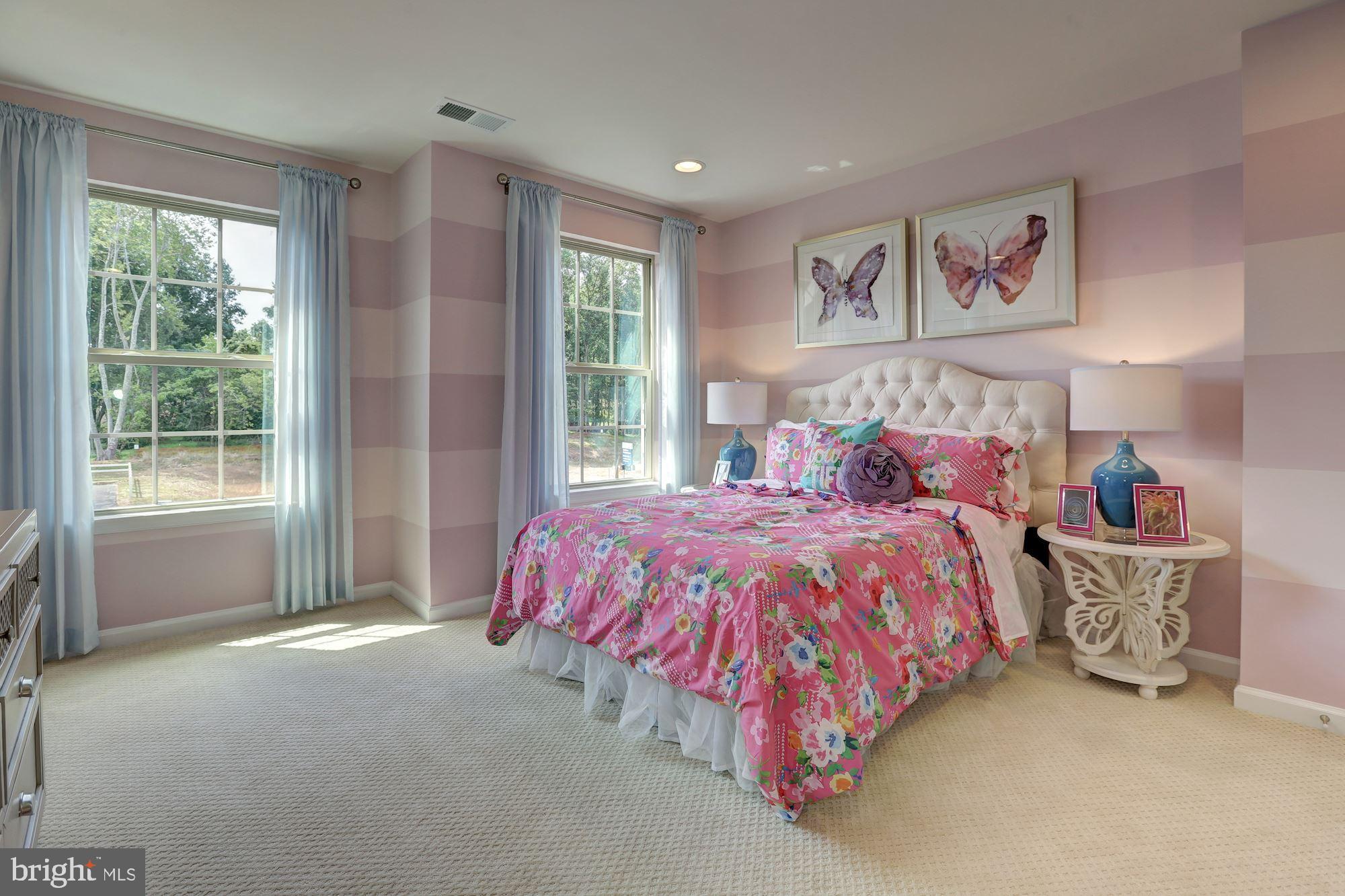 FIELDSIDE AT ST CHARLES - Residential