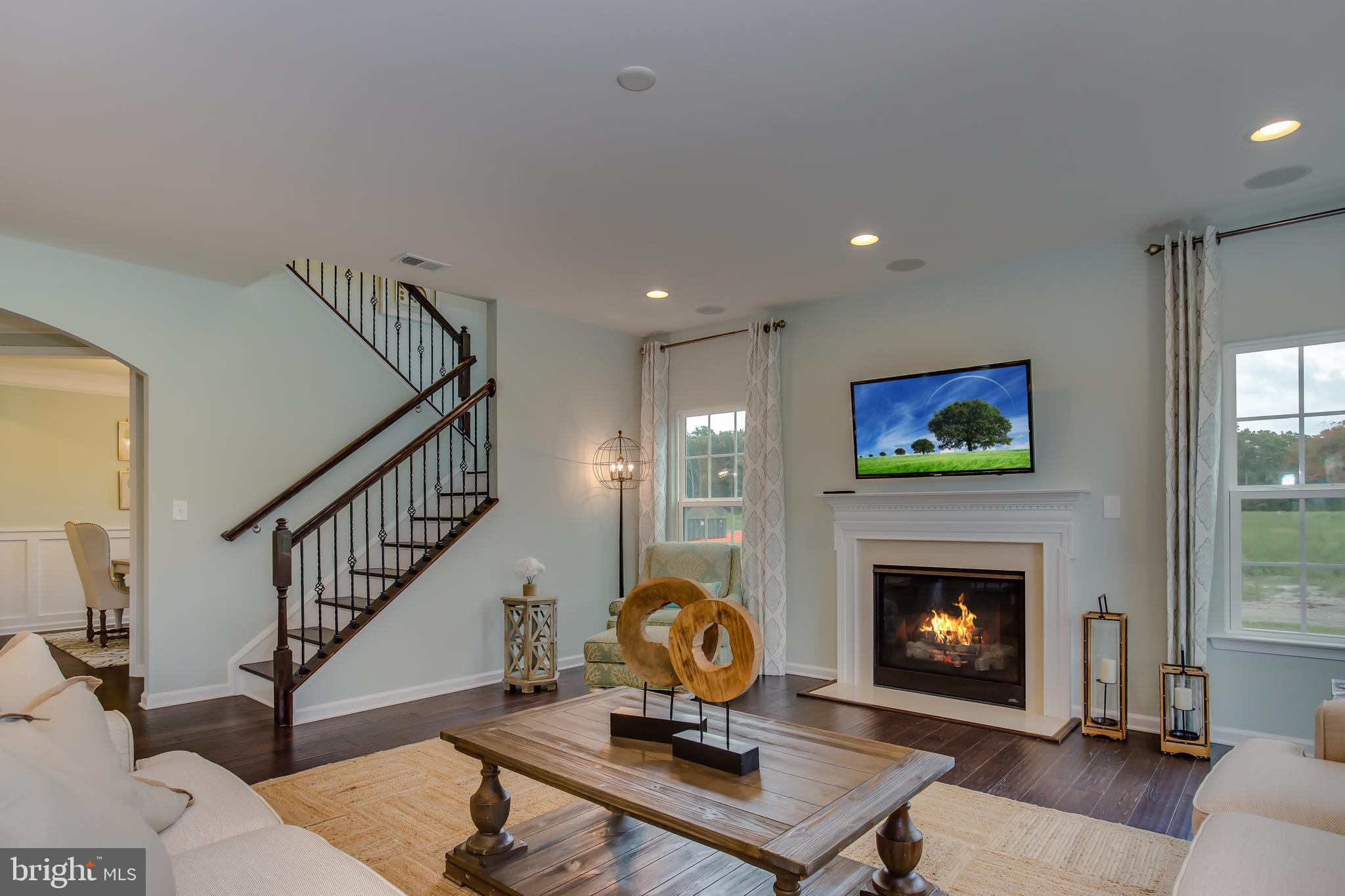 FIELDSIDE AT ST CHARLES - Residential