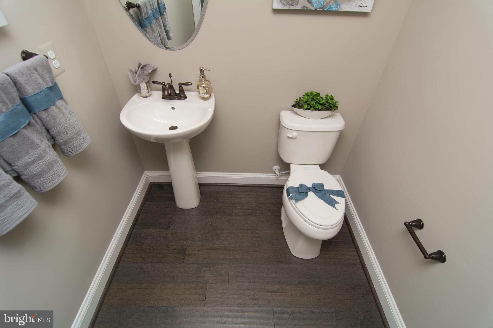 FIELDSIDE AT ST CHARLES - Residential