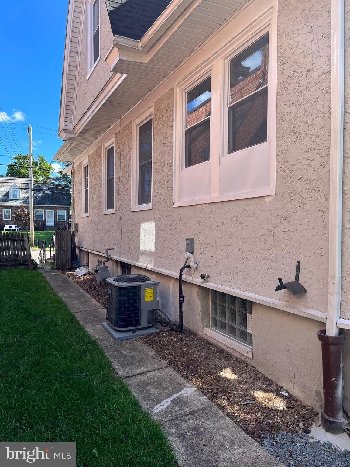624 N YORK ROAD 626