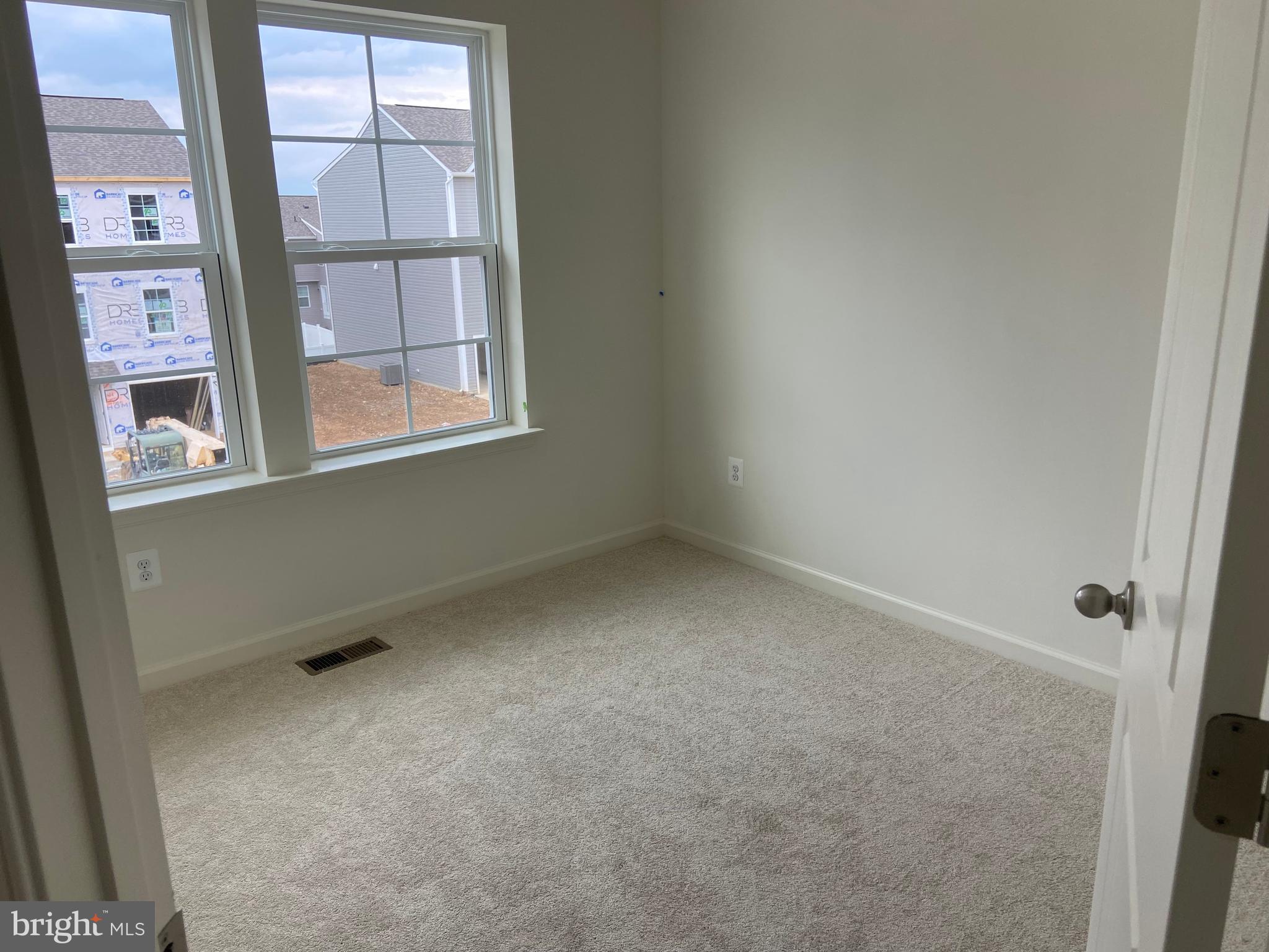 OVERLOOK AT RIVERSIDE TOWNHOMES - Residential Lease