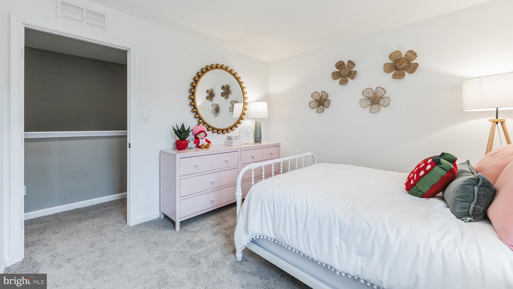 WEST HEMPFIELD - Residential