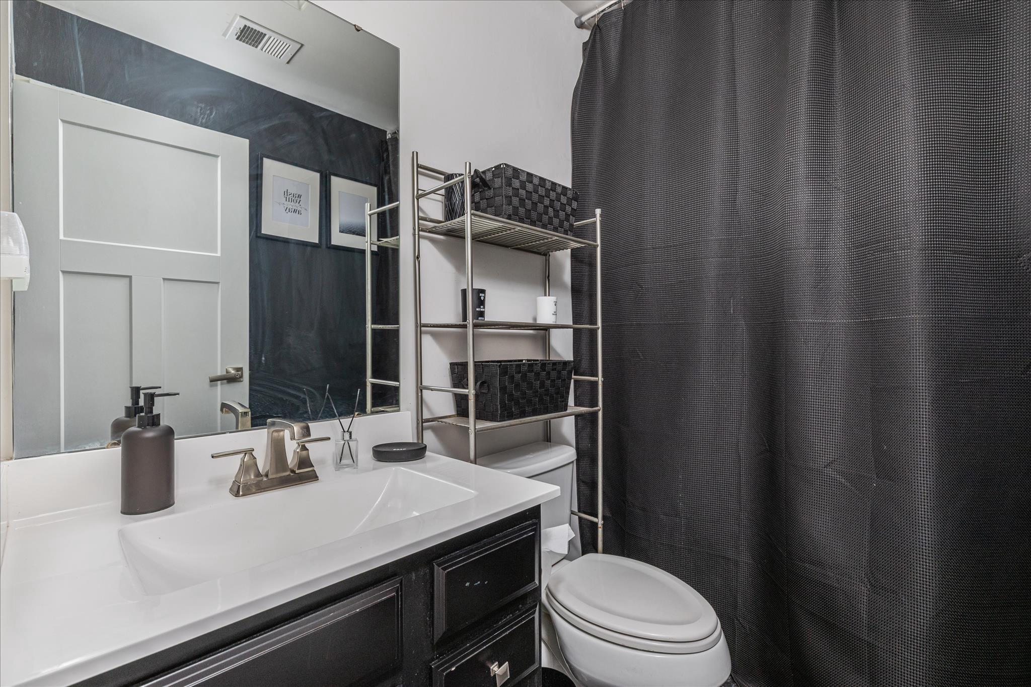 POTOMAC STATION - Residential