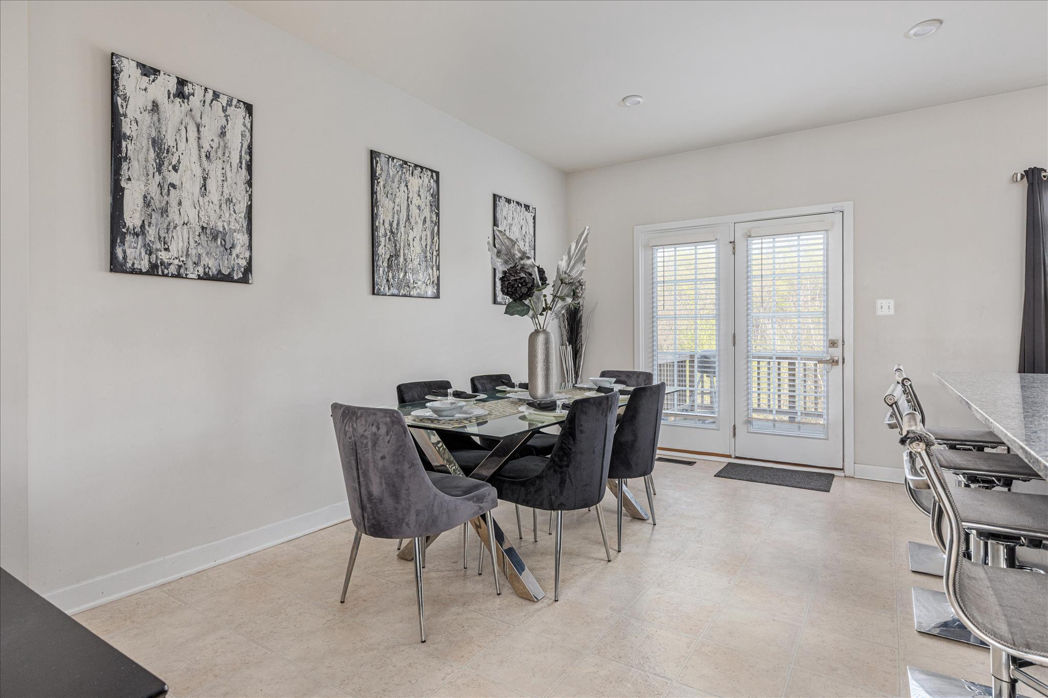 POTOMAC STATION - Residential