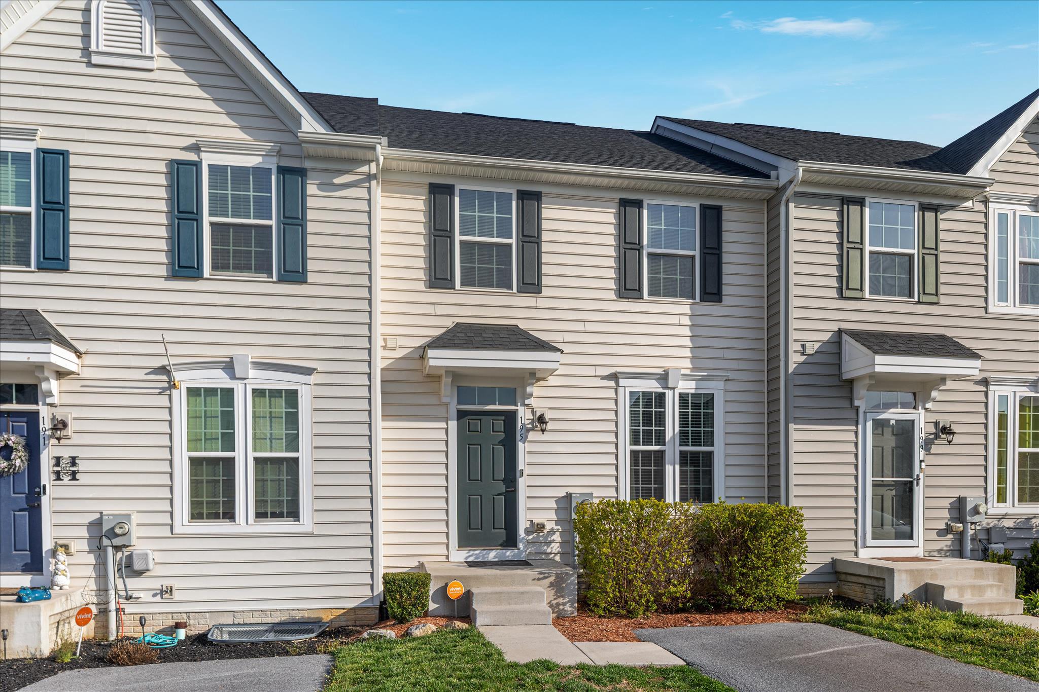 POTOMAC STATION - Residential