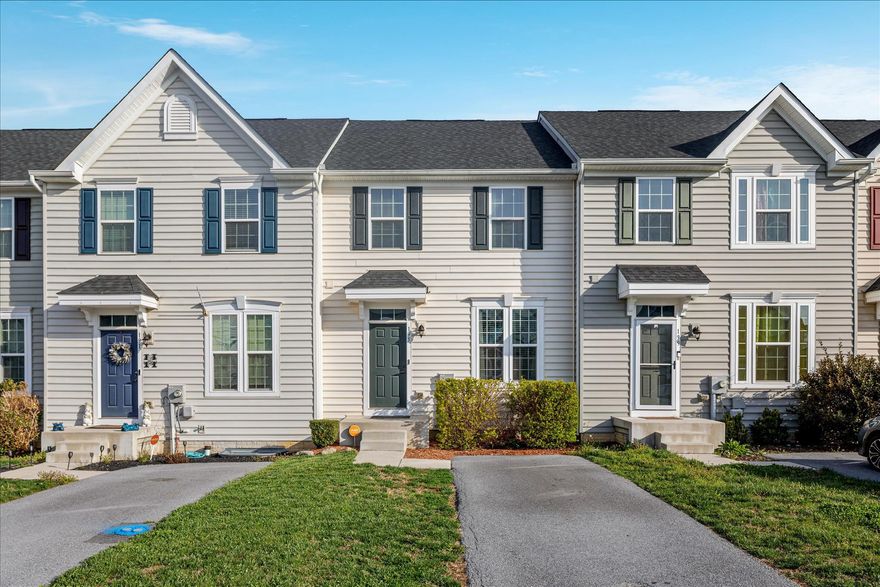 Welcome to 195 Ontario Drive, a 3-level, 3-bedroom, 2.5-bathroom townhouse in the desirable Potomac Station community of Falling Waters. Built in 2019, this home offers a well-designed open floor plan.

The entry level features a spacious living room and a half bath off the foyer. The kitchen and dining area impress with granite countertops, a large island with pendant lighting, stainless steel appliances, and a pantry. Step through the French door to your deck, a great spot to unwind.

The upper level offers a primary bedroom with tray ceilings, a walk-in closet, and an en-suite bath featuring a tile shower with dual shower heads and double sinks. Two additional bedrooms, a full bath, and a laundry area round out this level.

The finished basement provides flexible living space, perfect for a recreation room, home theater, or family room with walk-out access to the ground level. Easy access to I-81, shopping, dining, and commuter routes. Schedule your showing today!