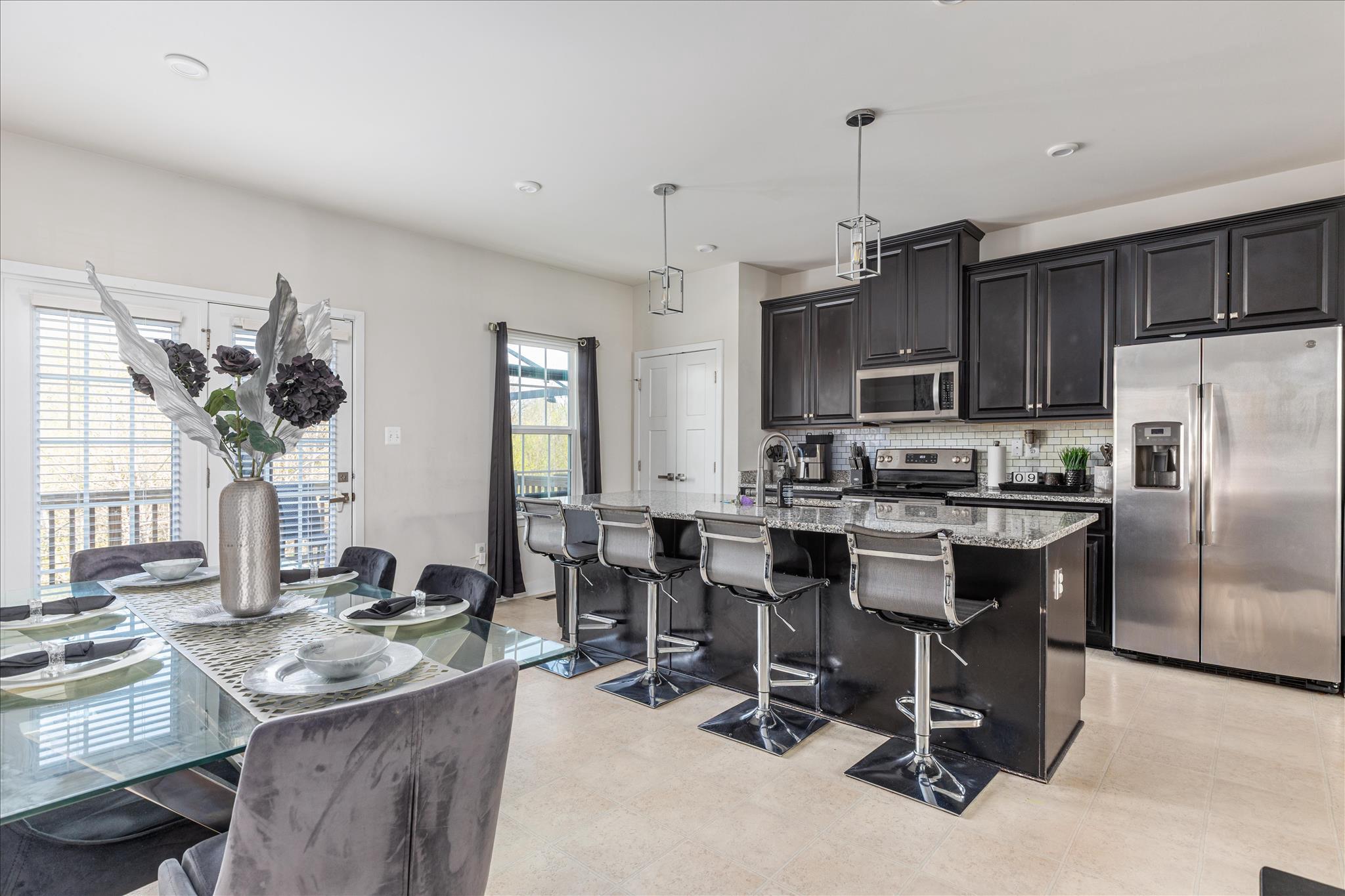 POTOMAC STATION - Residential