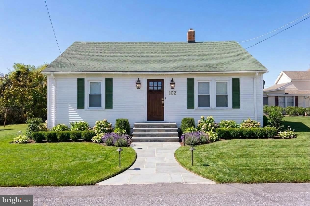 102 TEMPLE STREET