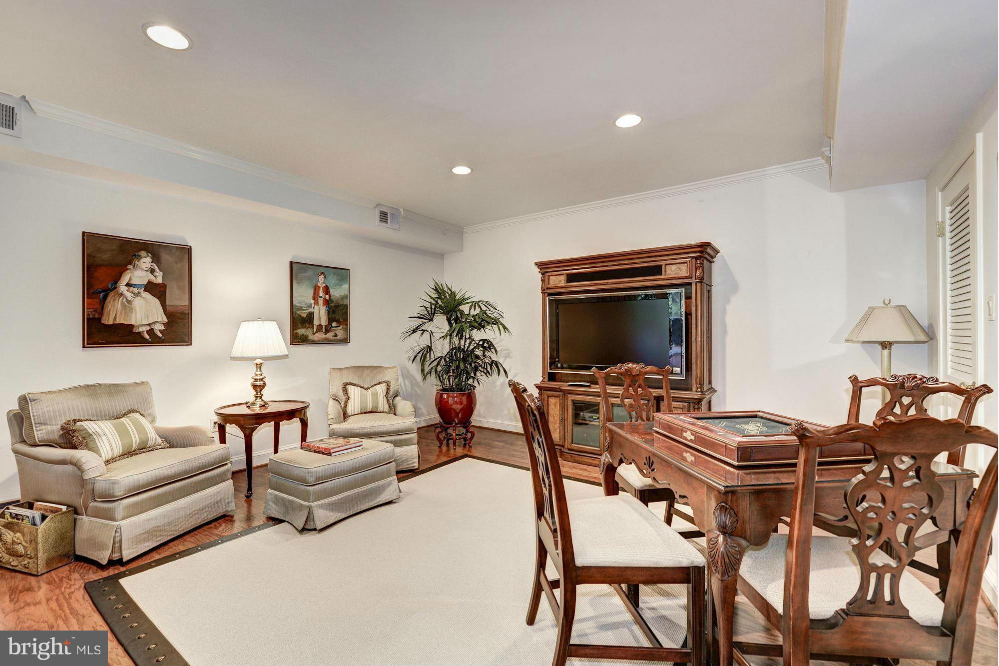 MERRYWOOD ON THE POTOMAC - Residential