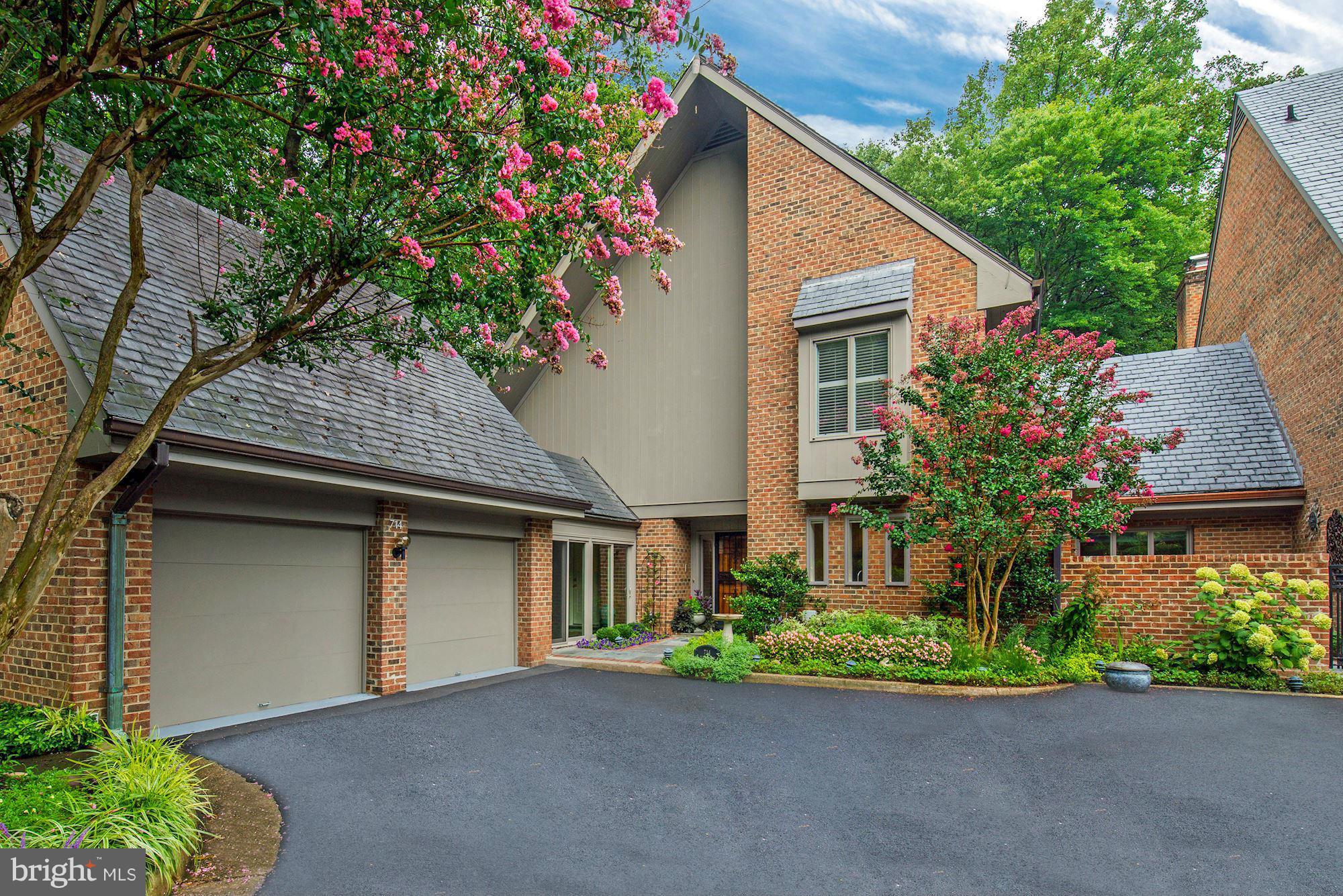 MERRYWOOD ON THE POTOMAC - Residential