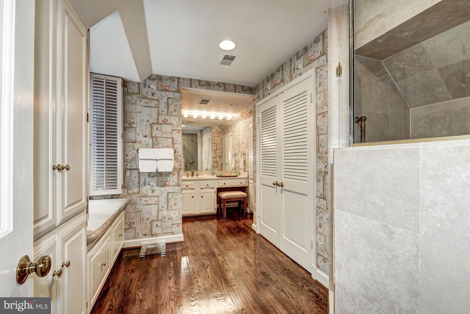 MERRYWOOD ON THE POTOMAC - Residential