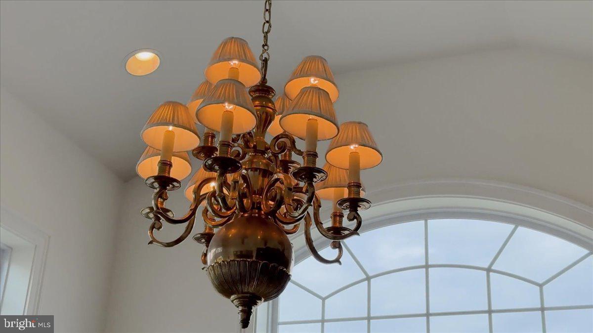 THE ENCLAVE AT UPPER - Residential