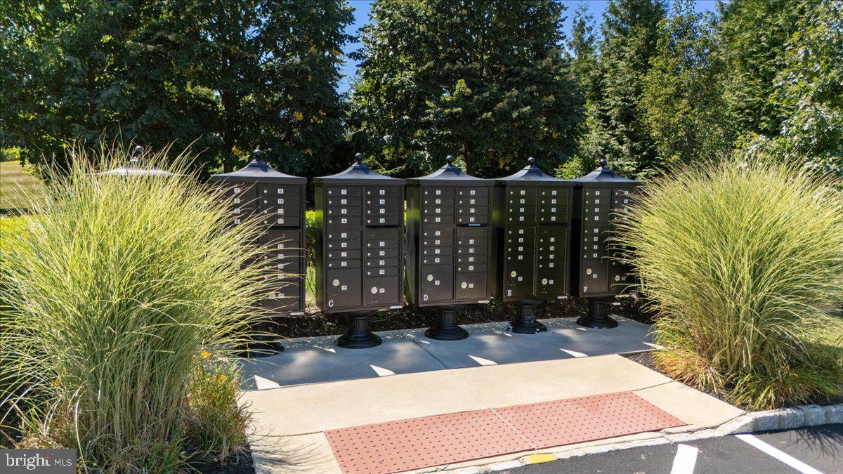 THE ENCLAVE AT UPPER - Residential