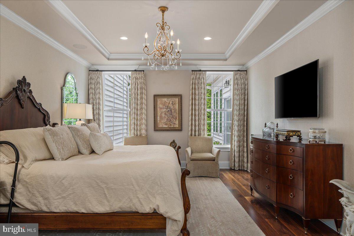 THE ENCLAVE AT UPPER - Residential