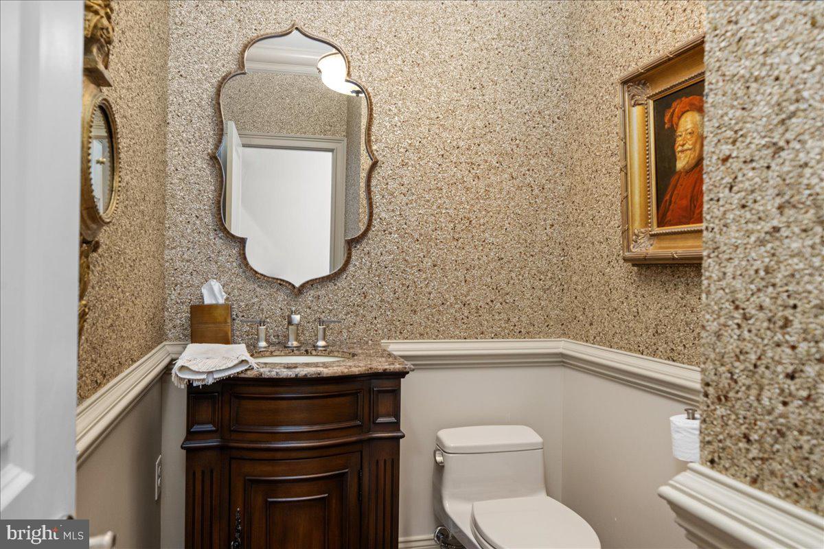 THE ENCLAVE AT UPPER - Residential