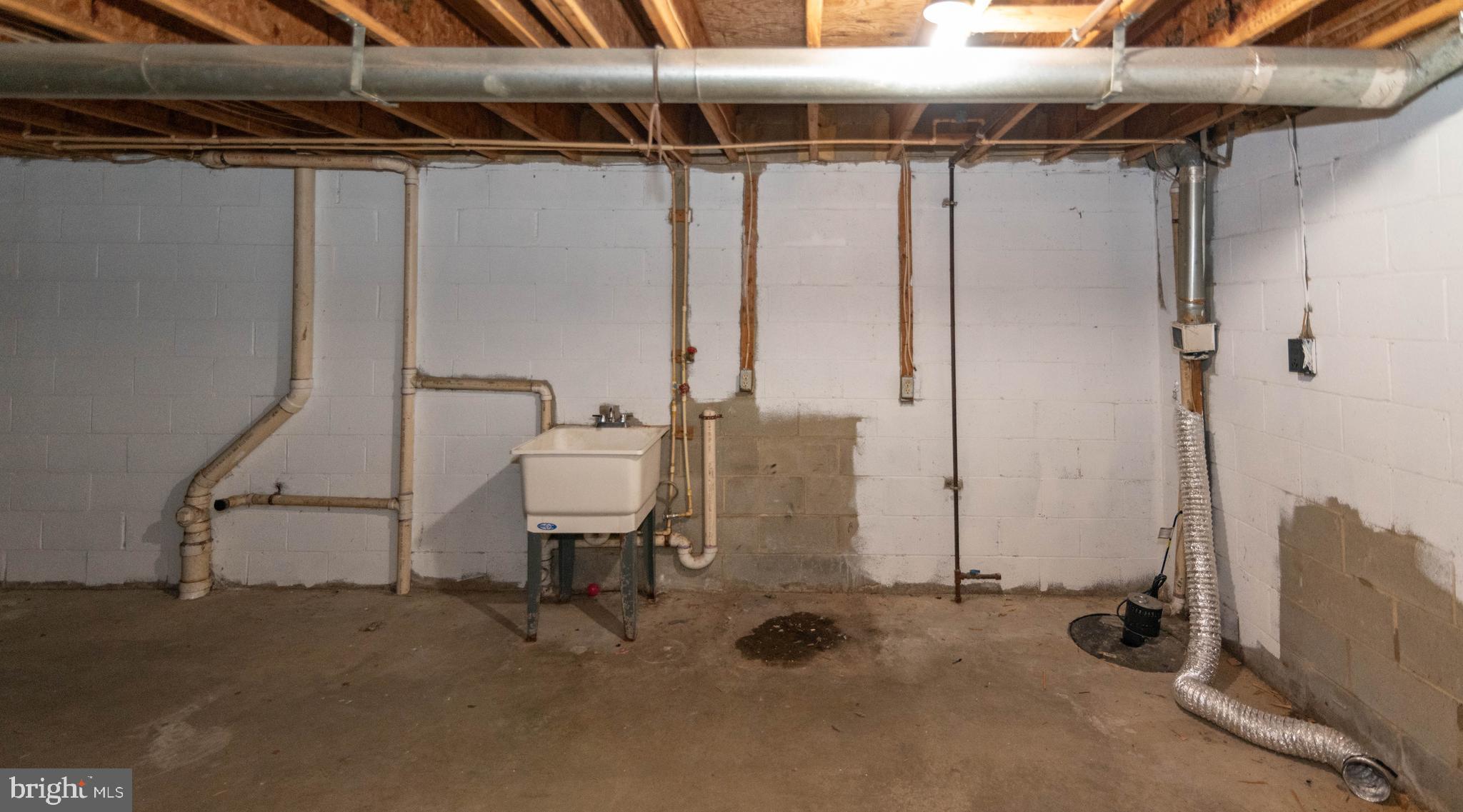 JOHNSTON SQUARE - Residential