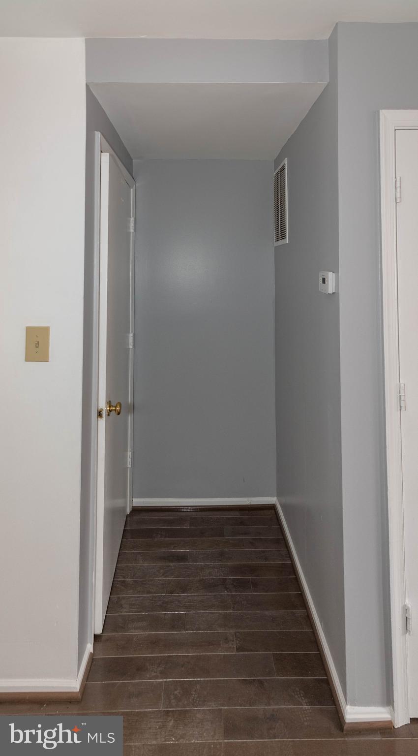 JOHNSTON SQUARE - Residential