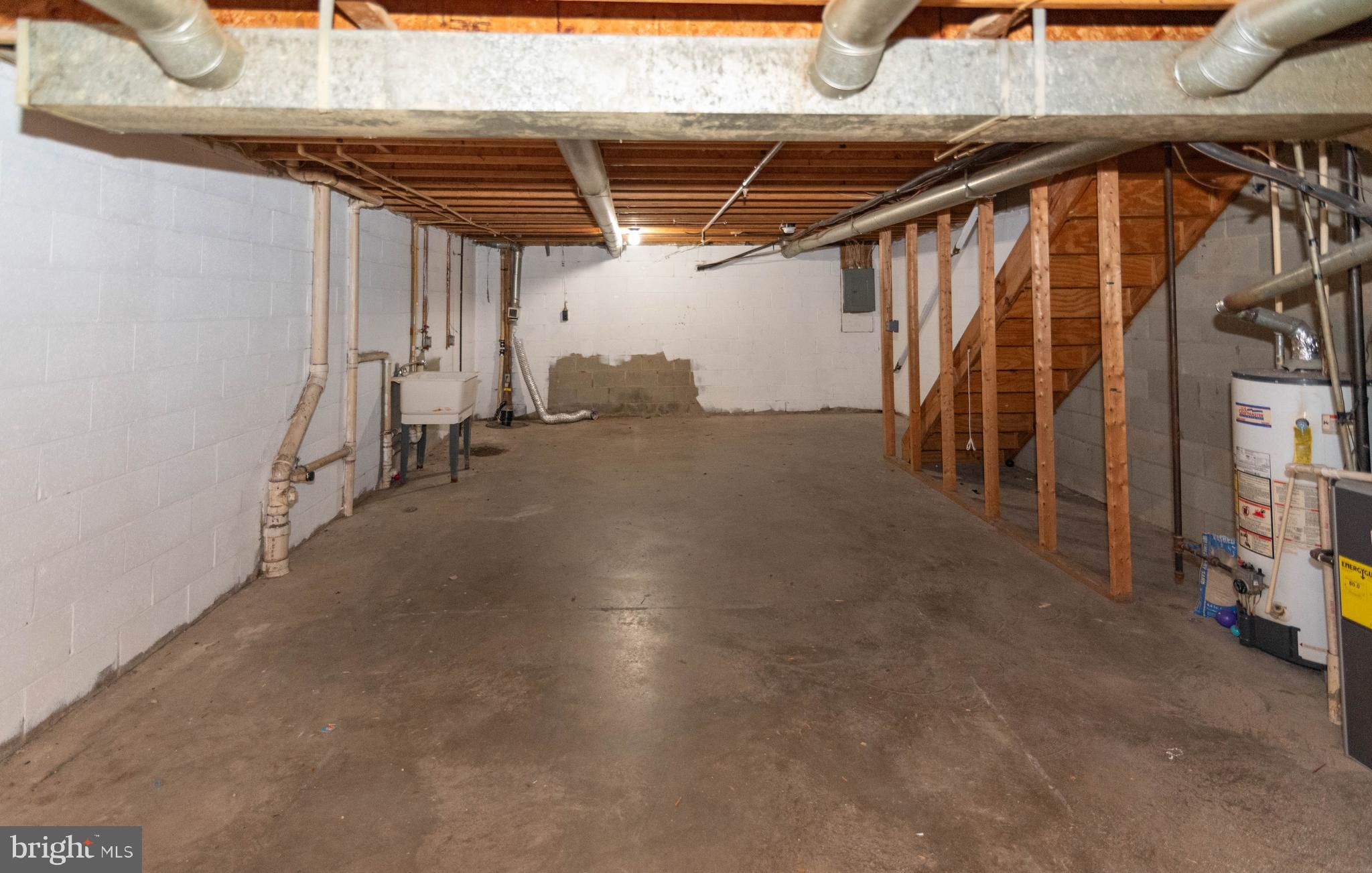 JOHNSTON SQUARE - Residential