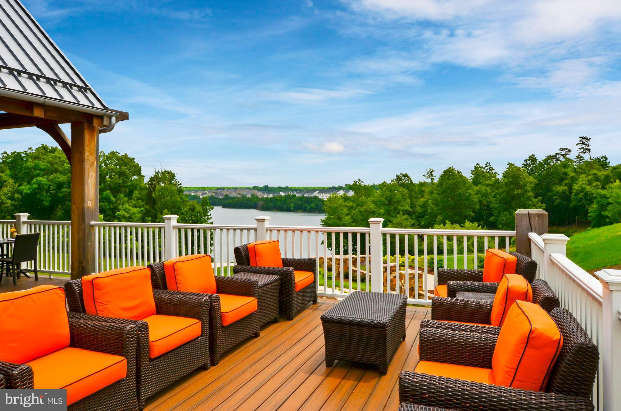 LAKE FREDERICK - Residential
