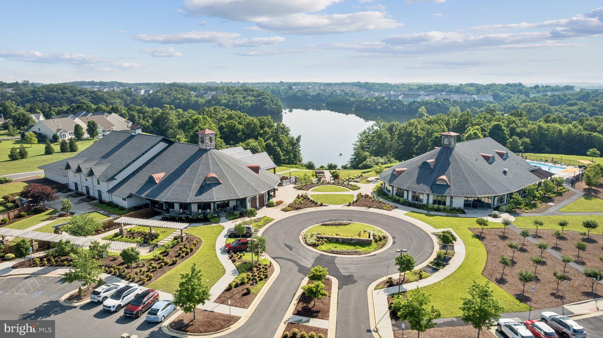 LAKE FREDERICK - Residential