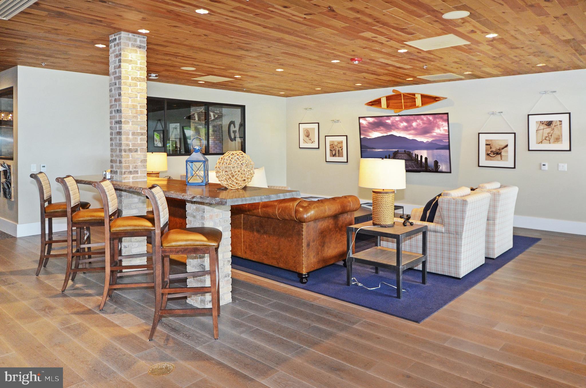 LAKE FREDERICK - Residential