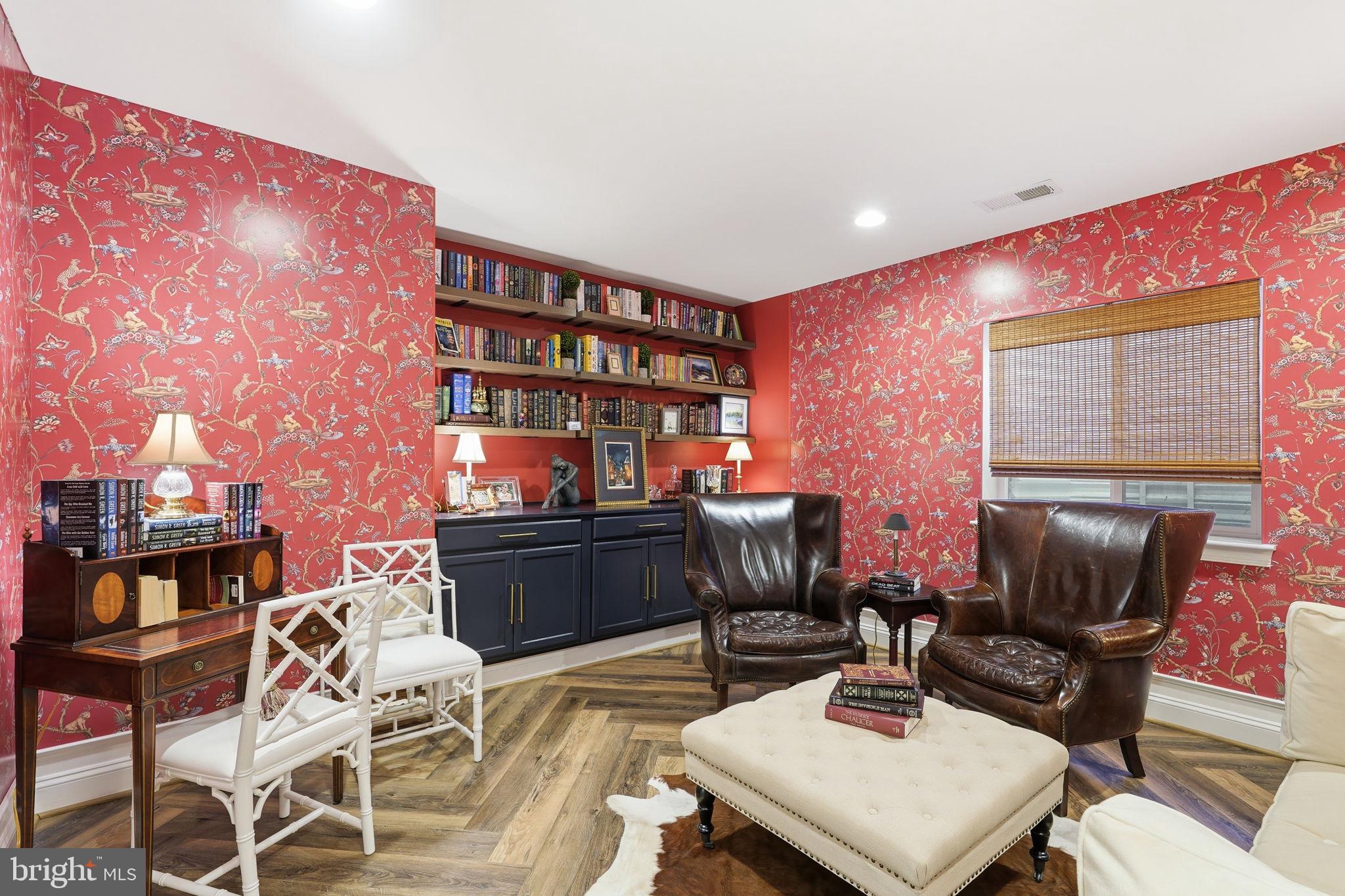 LAKE FREDERICK - Residential