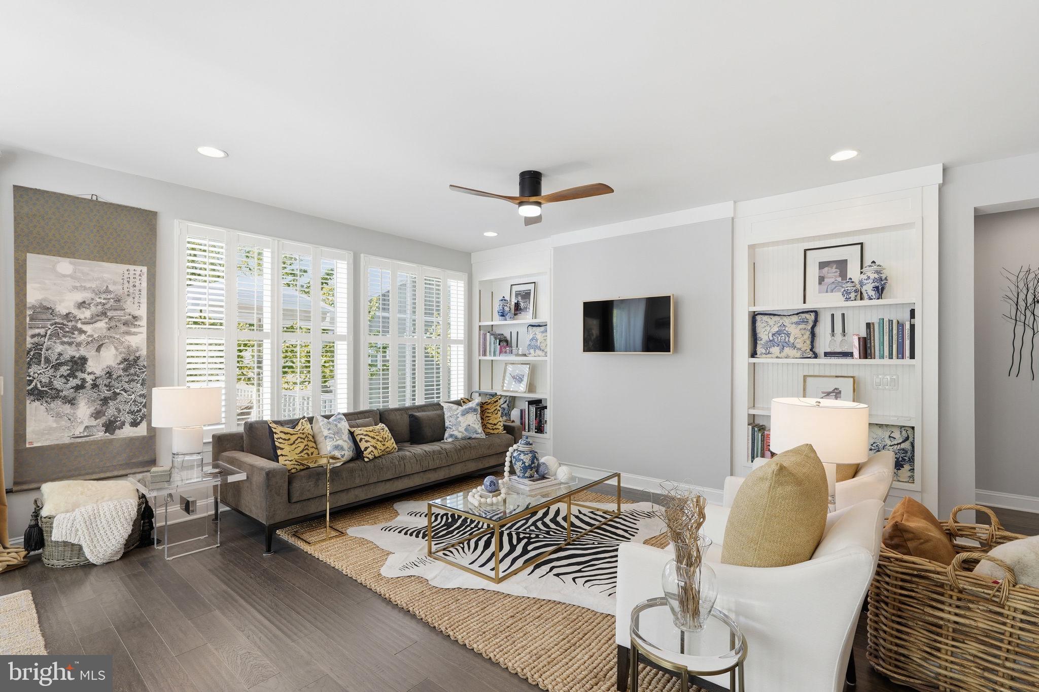 LAKE FREDERICK - Residential