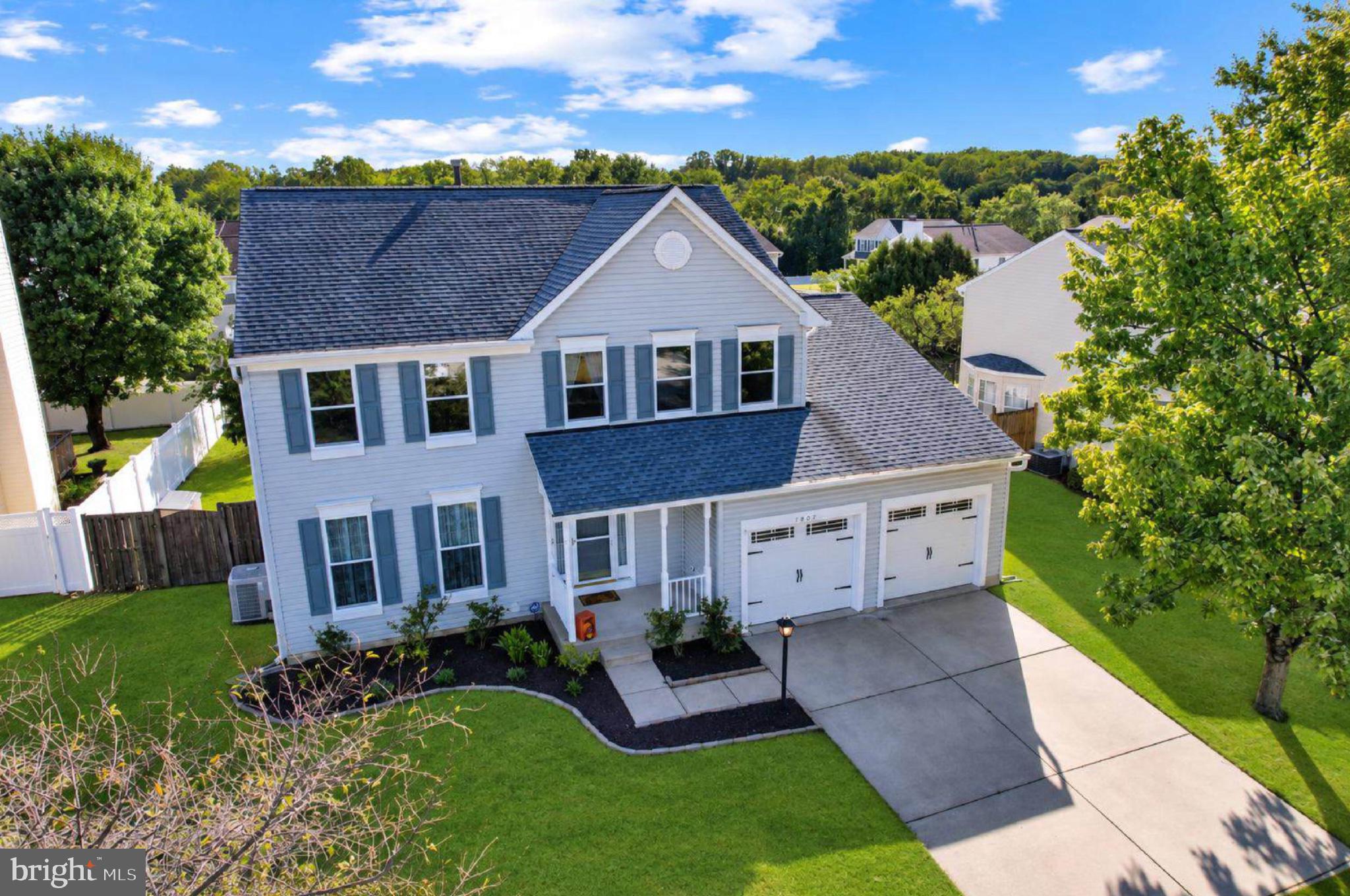 1807 MANET COURT