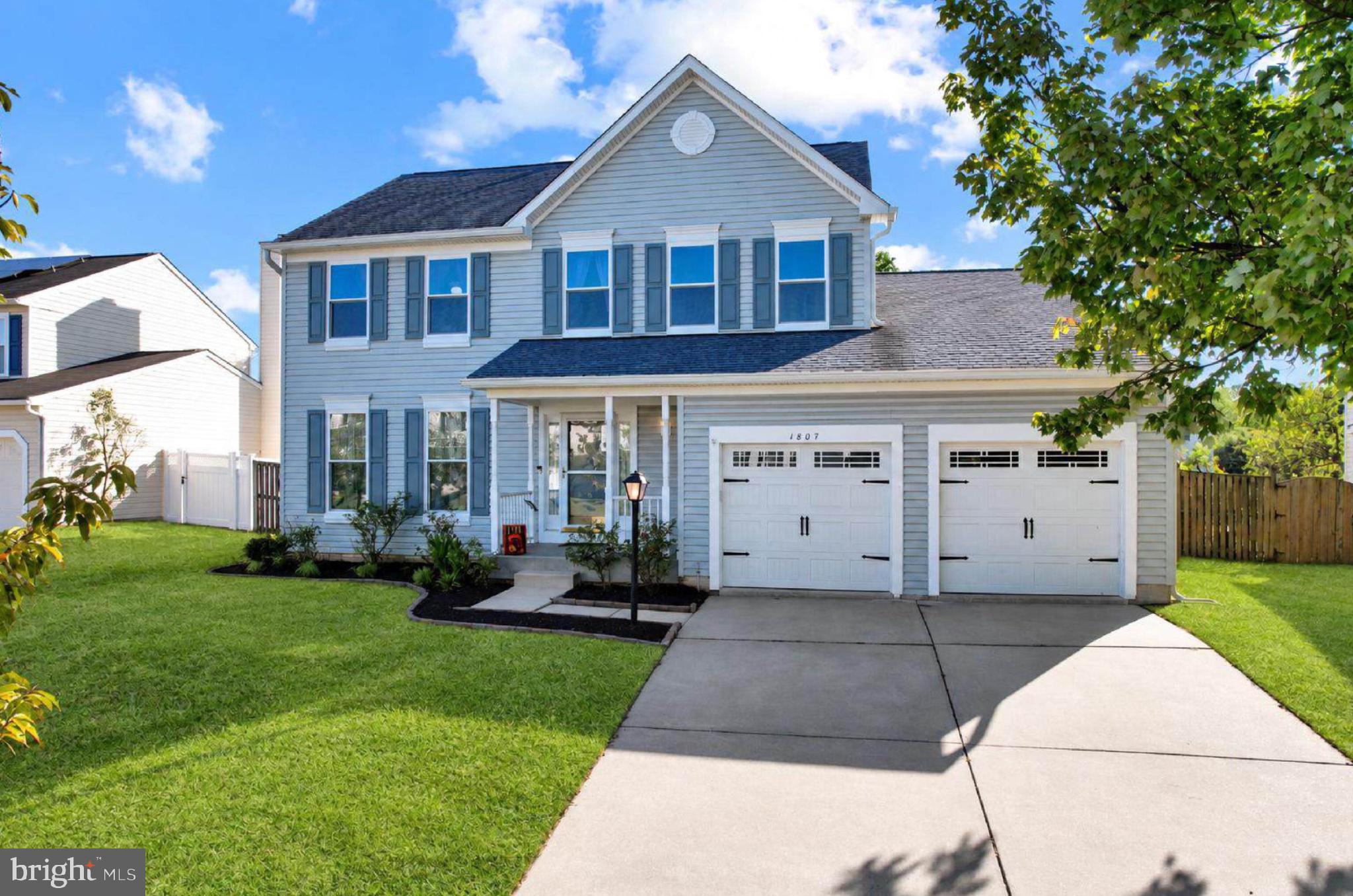 1807 MANET COURT