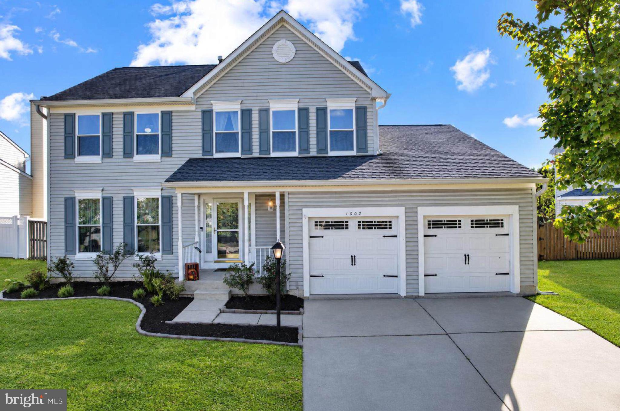 1807 MANET COURT