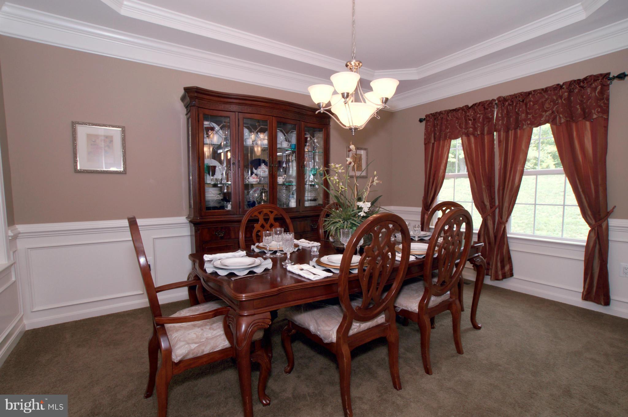 STONEWALL MANOR - Residential