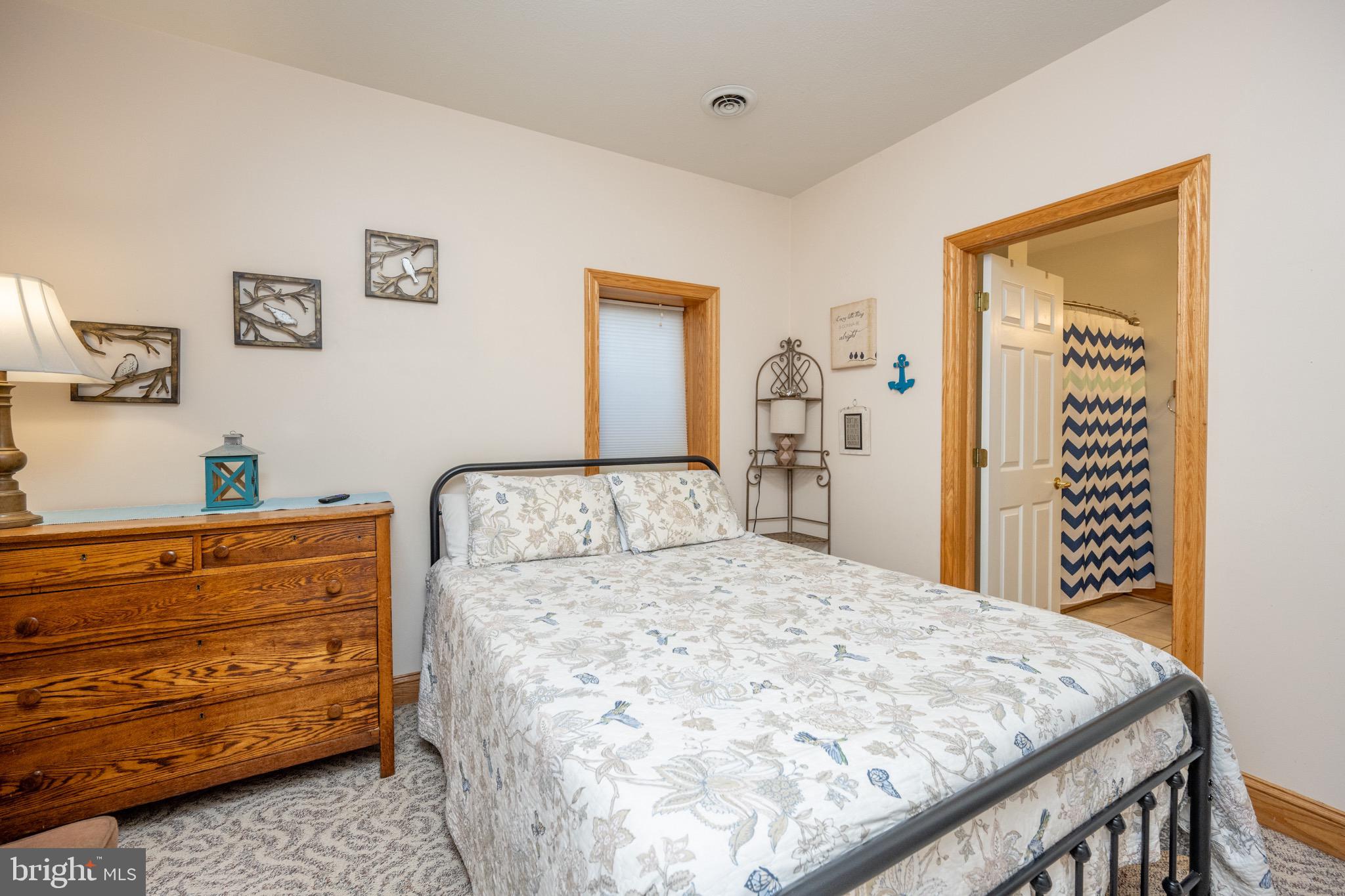 GLEN COVE - Residential