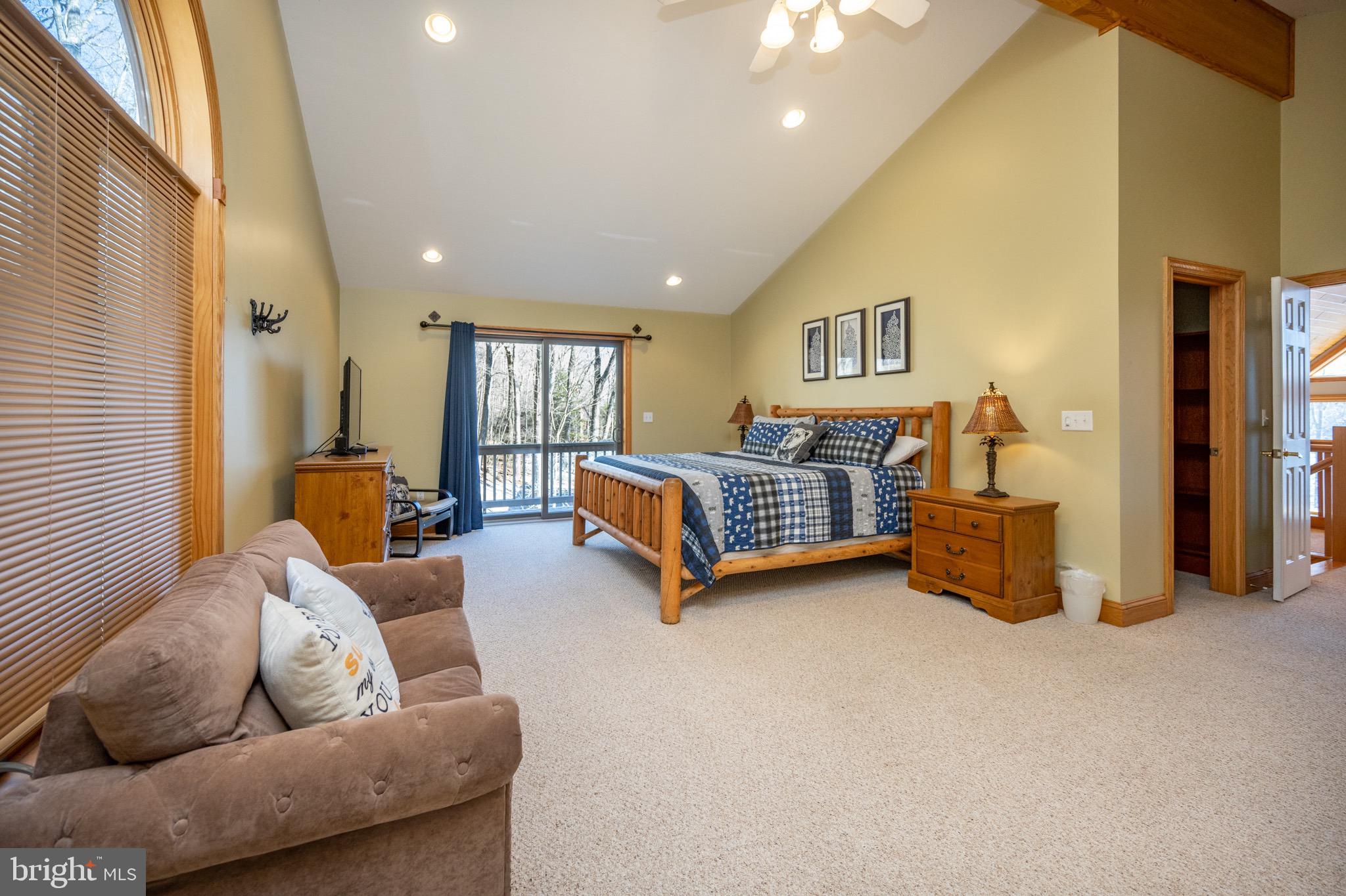 GLEN COVE - Residential