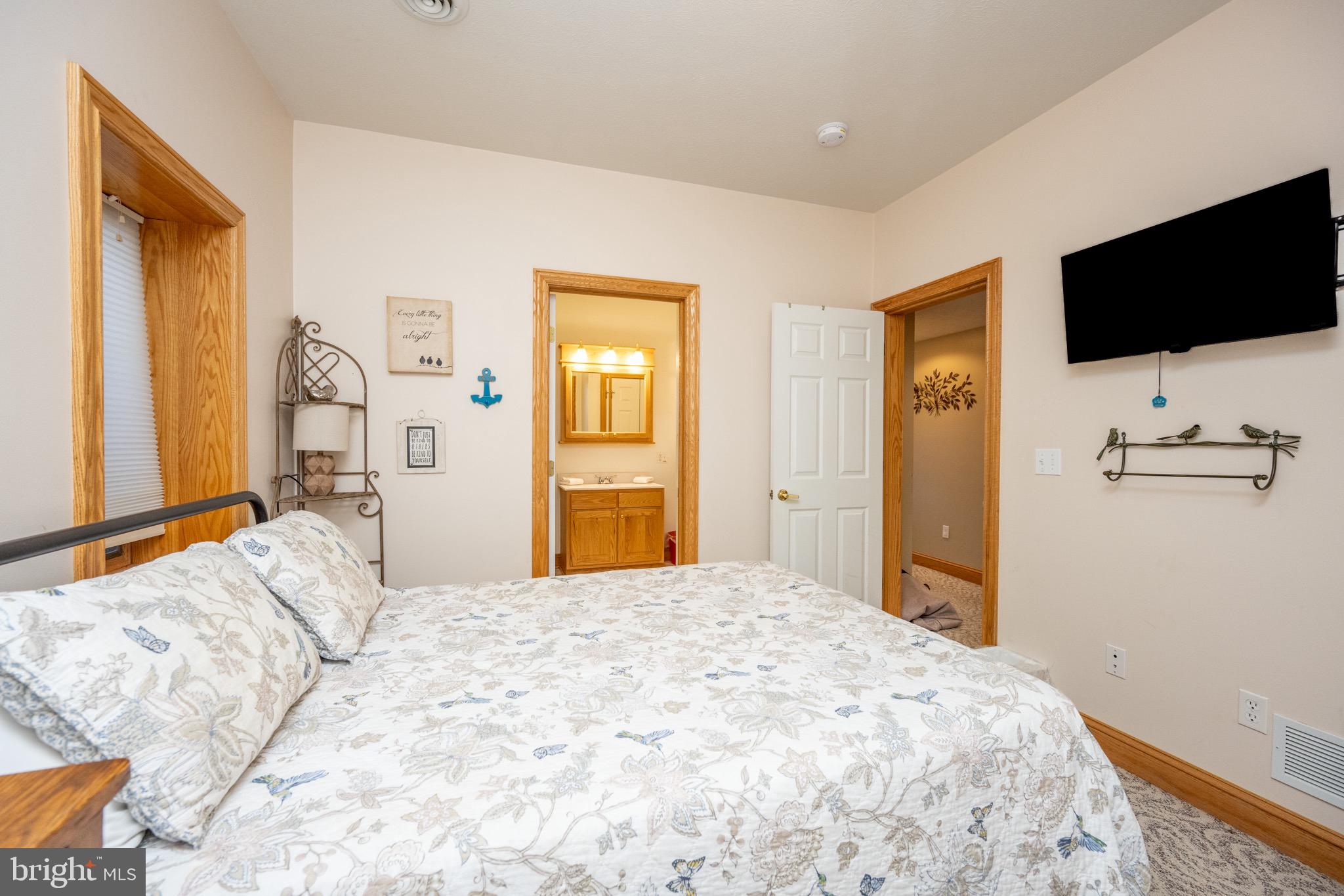 GLEN COVE - Residential