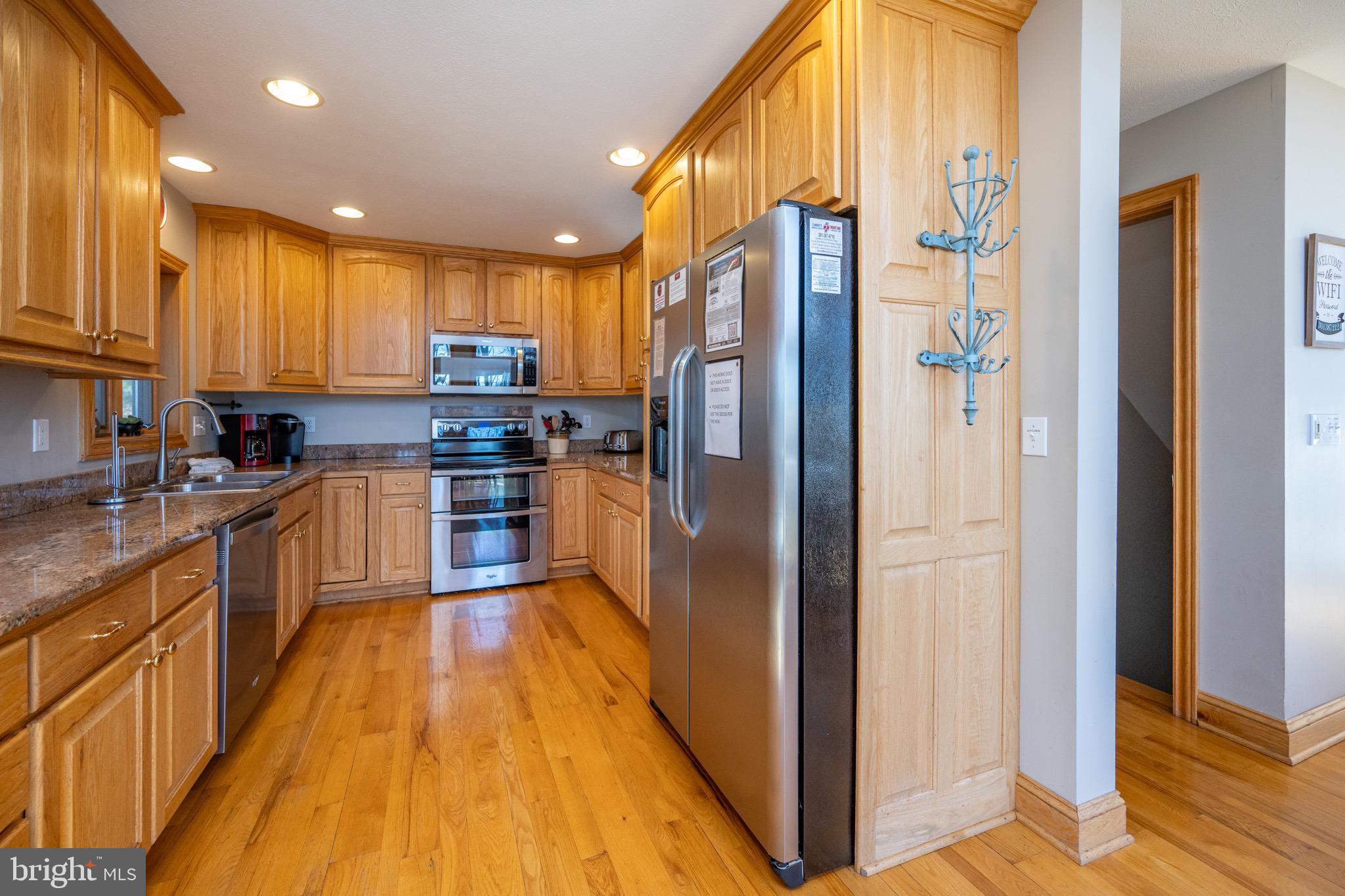 GLEN COVE - Residential