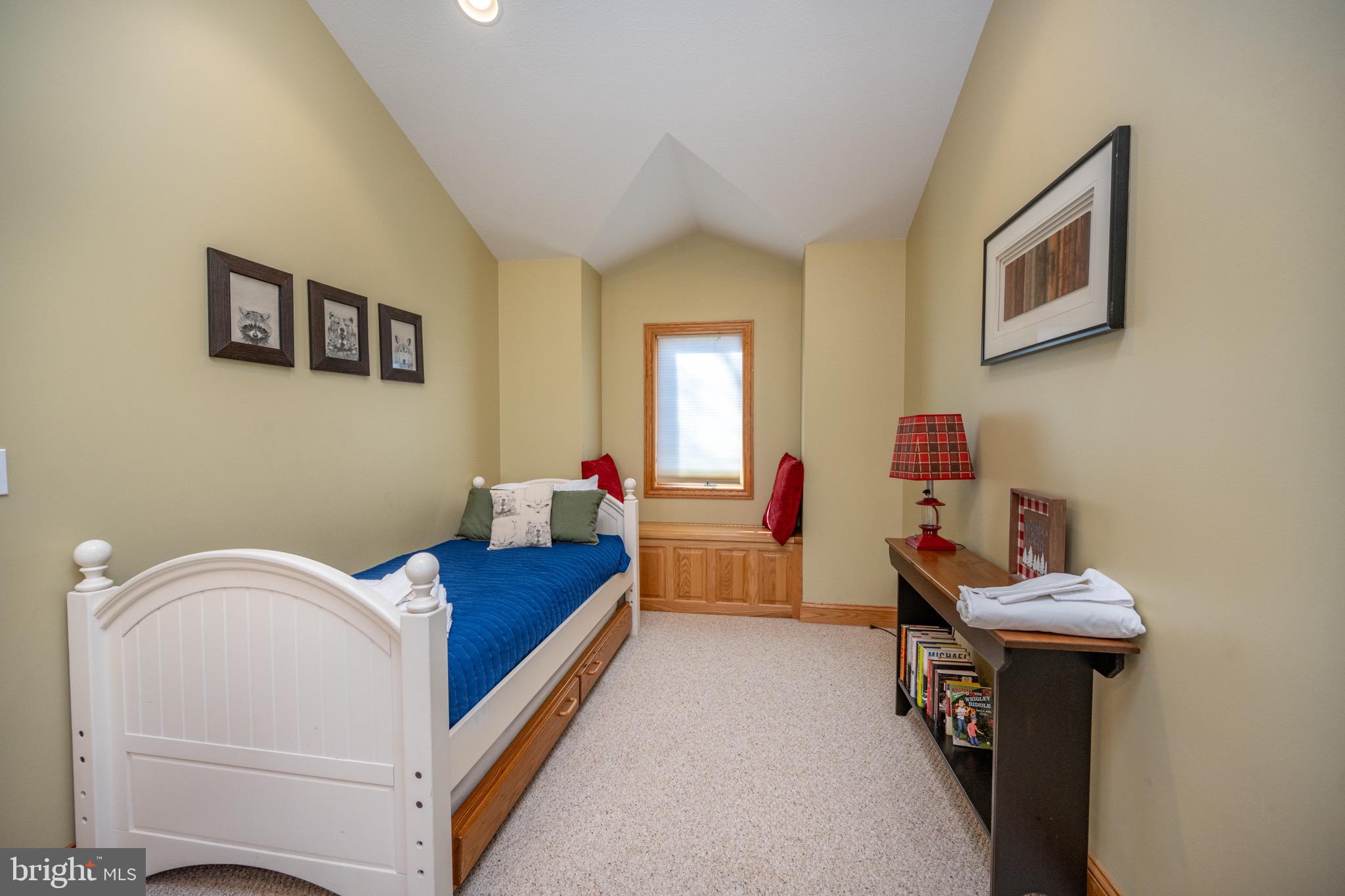 GLEN COVE - Residential