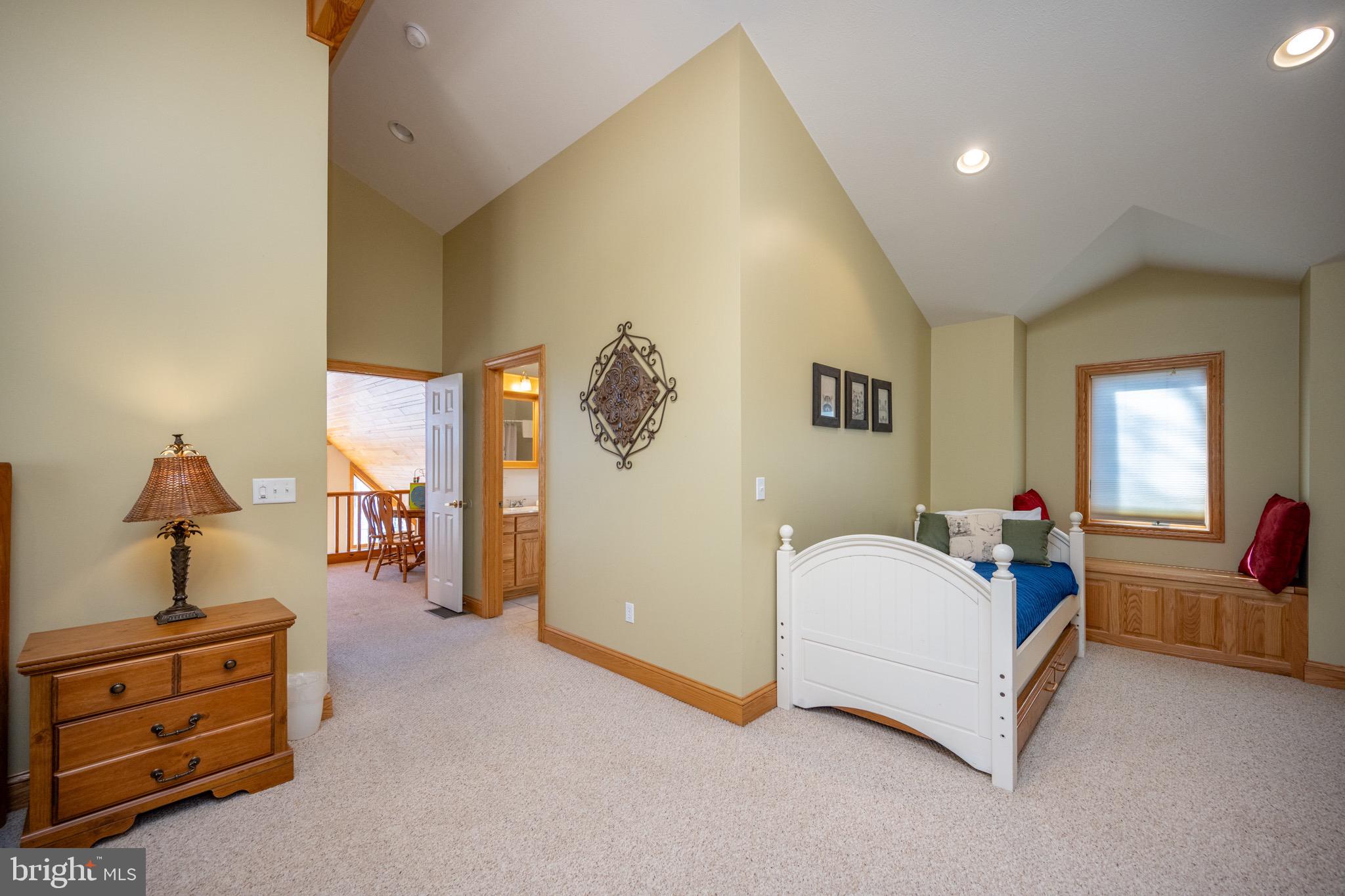 GLEN COVE - Residential