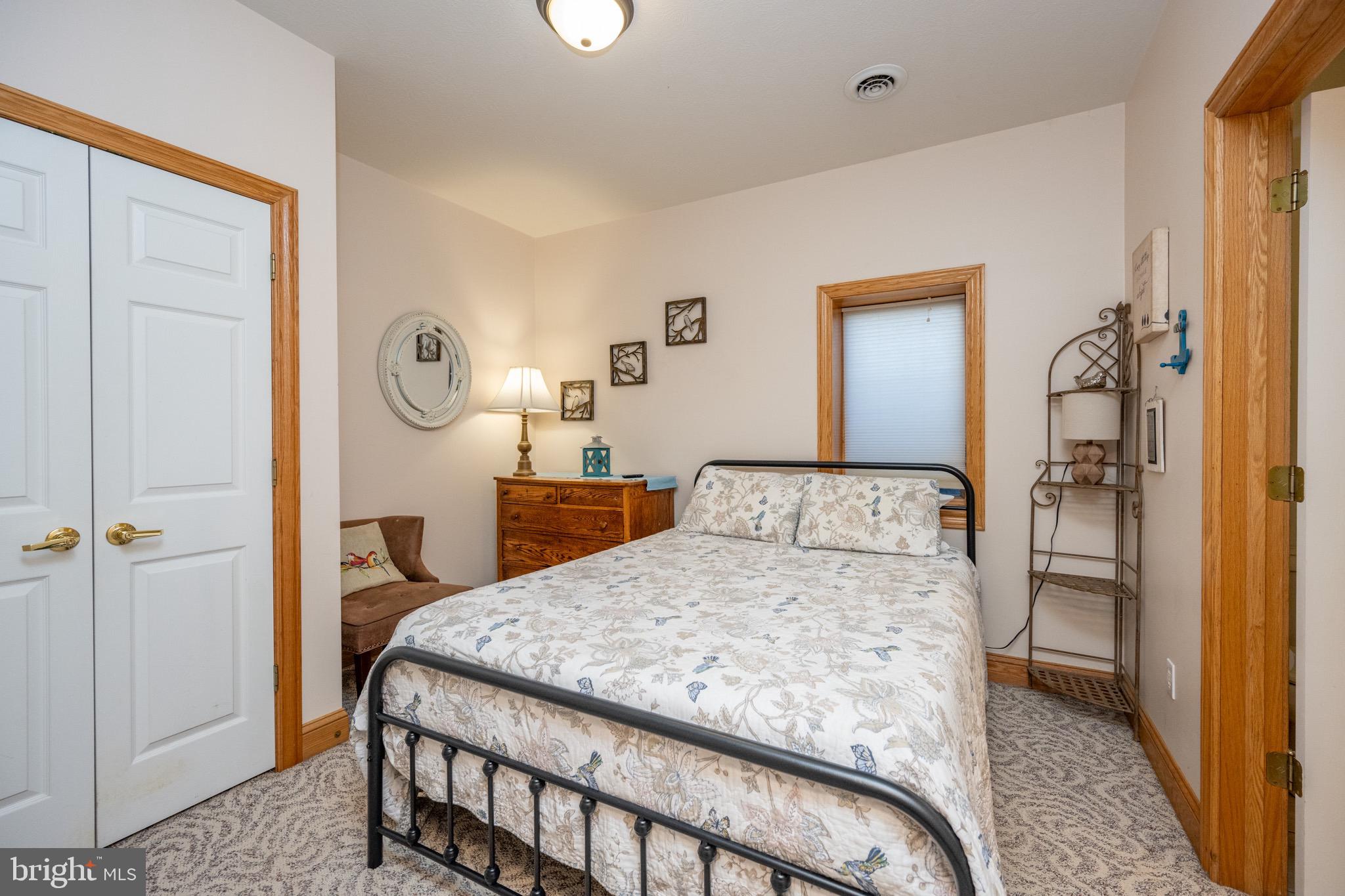 GLEN COVE - Residential