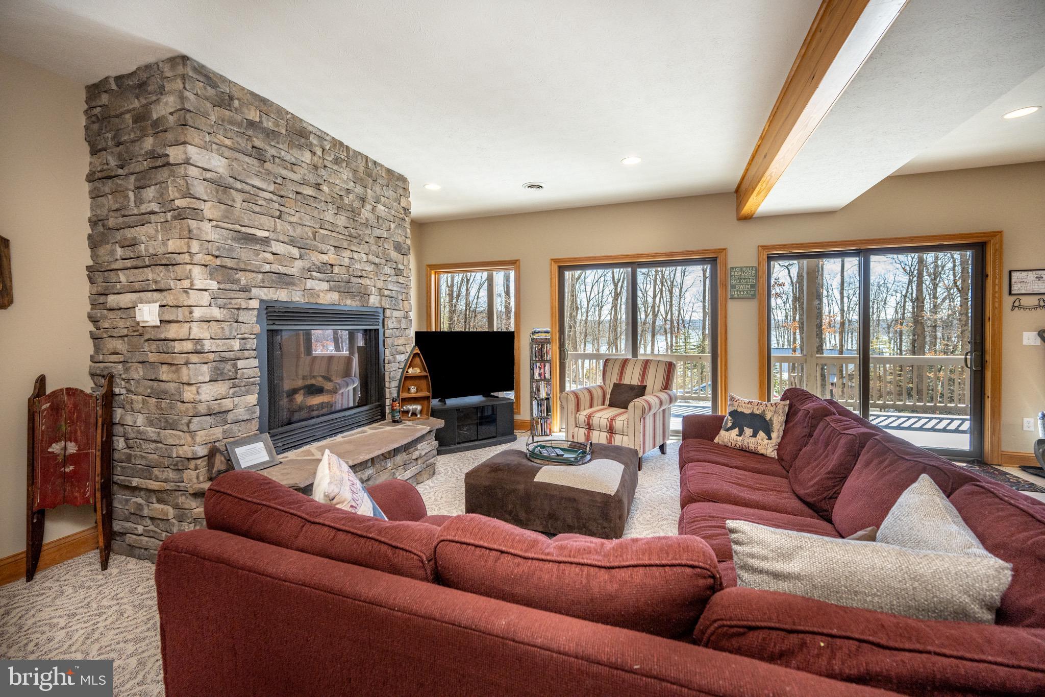 GLEN COVE - Residential